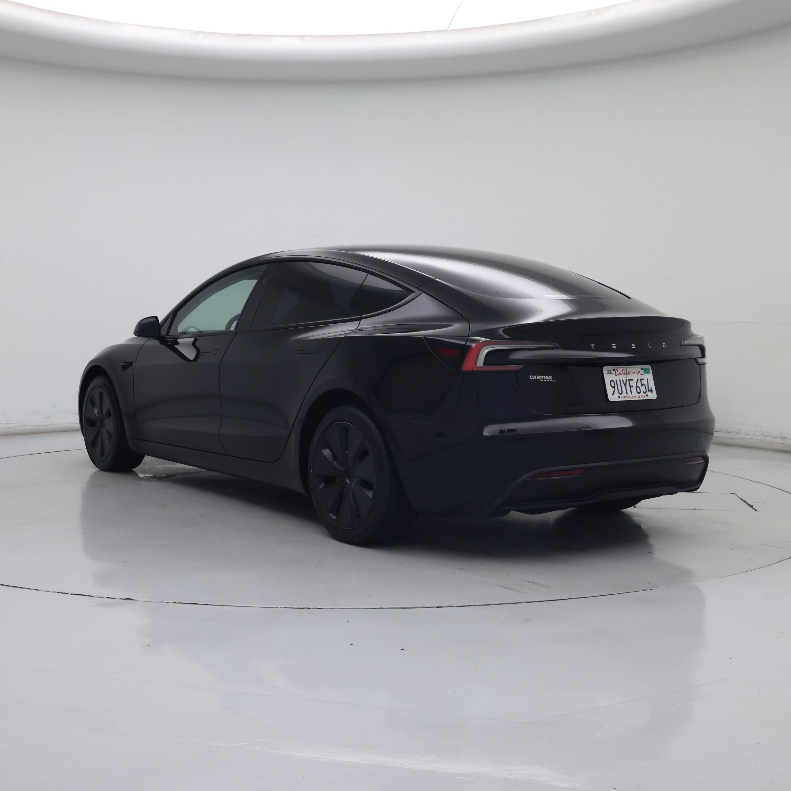 Thumbnail: 2025 Tesla Model 3 - 2