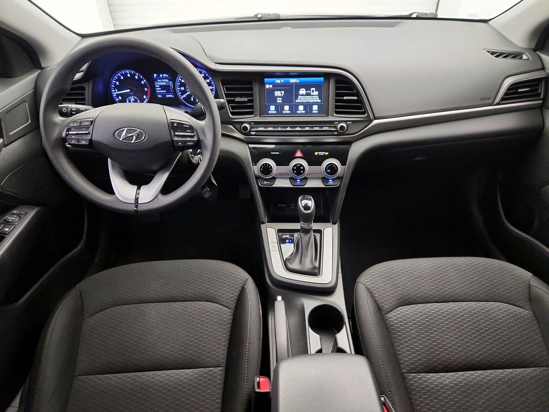 Thumbnail: 2019 Hyundai Elantra - 9