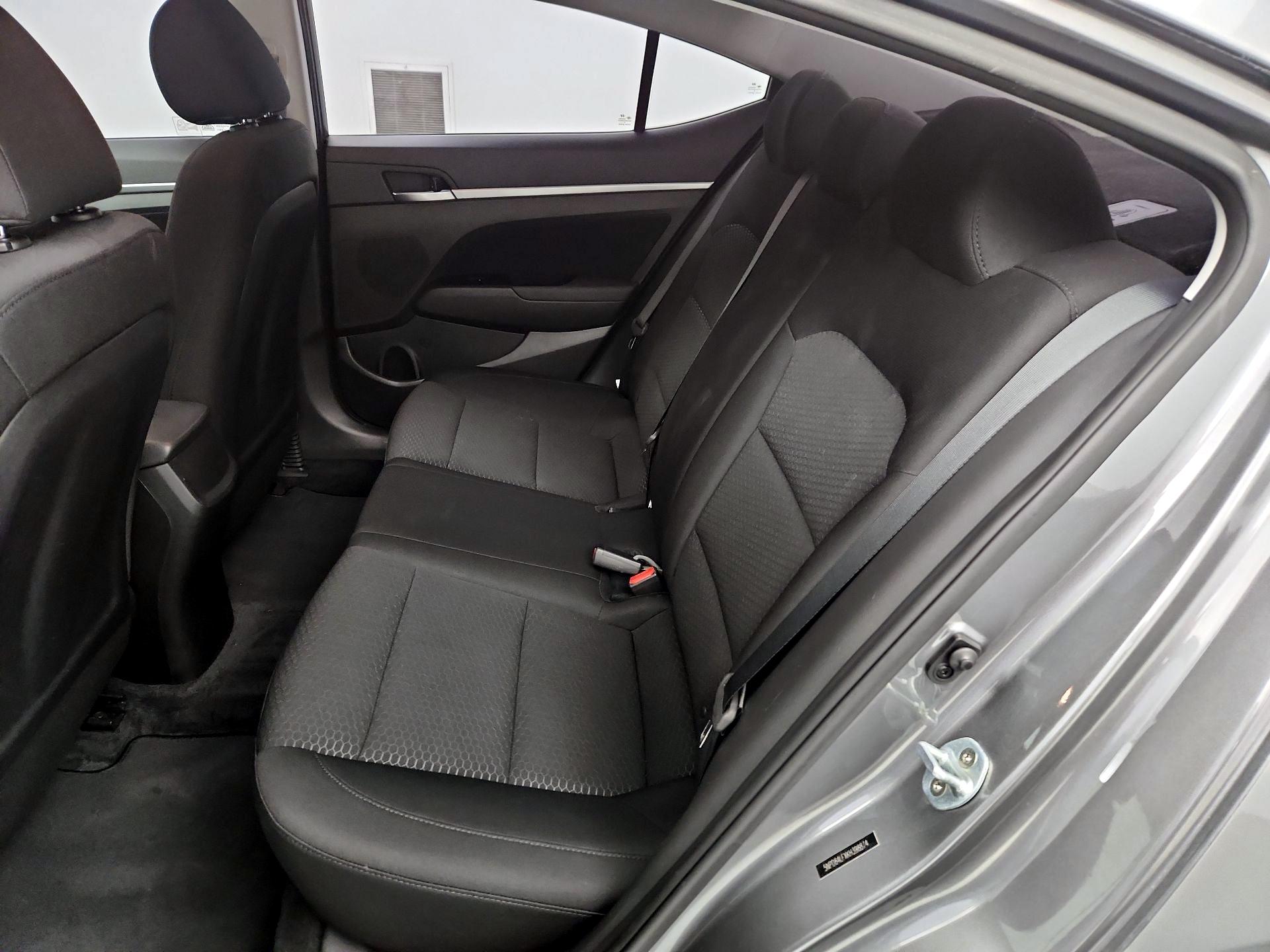 Thumbnail: 2019 Hyundai Elantra - 19