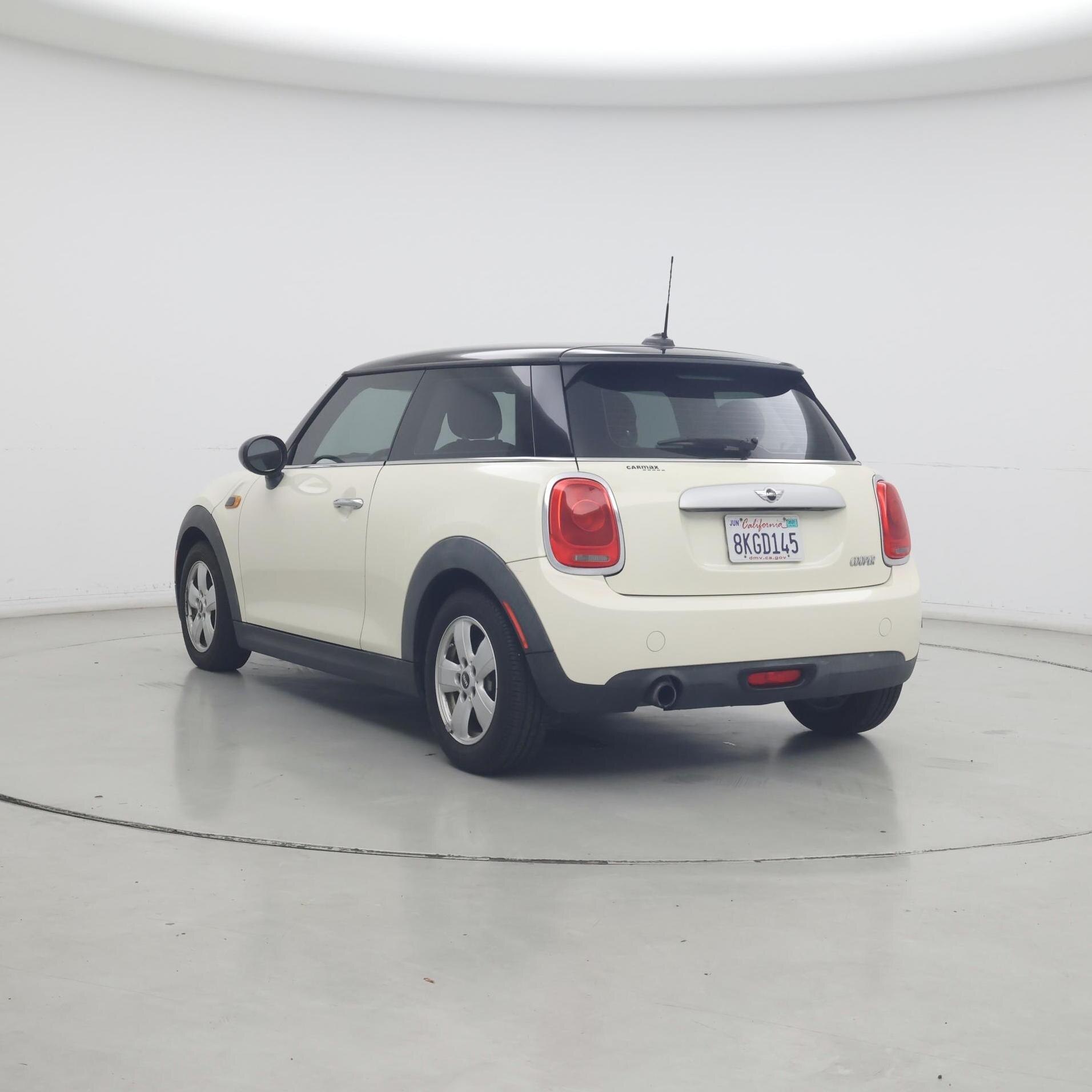 Thumbnail: 2015 MINI Cooper Hardtop - 2