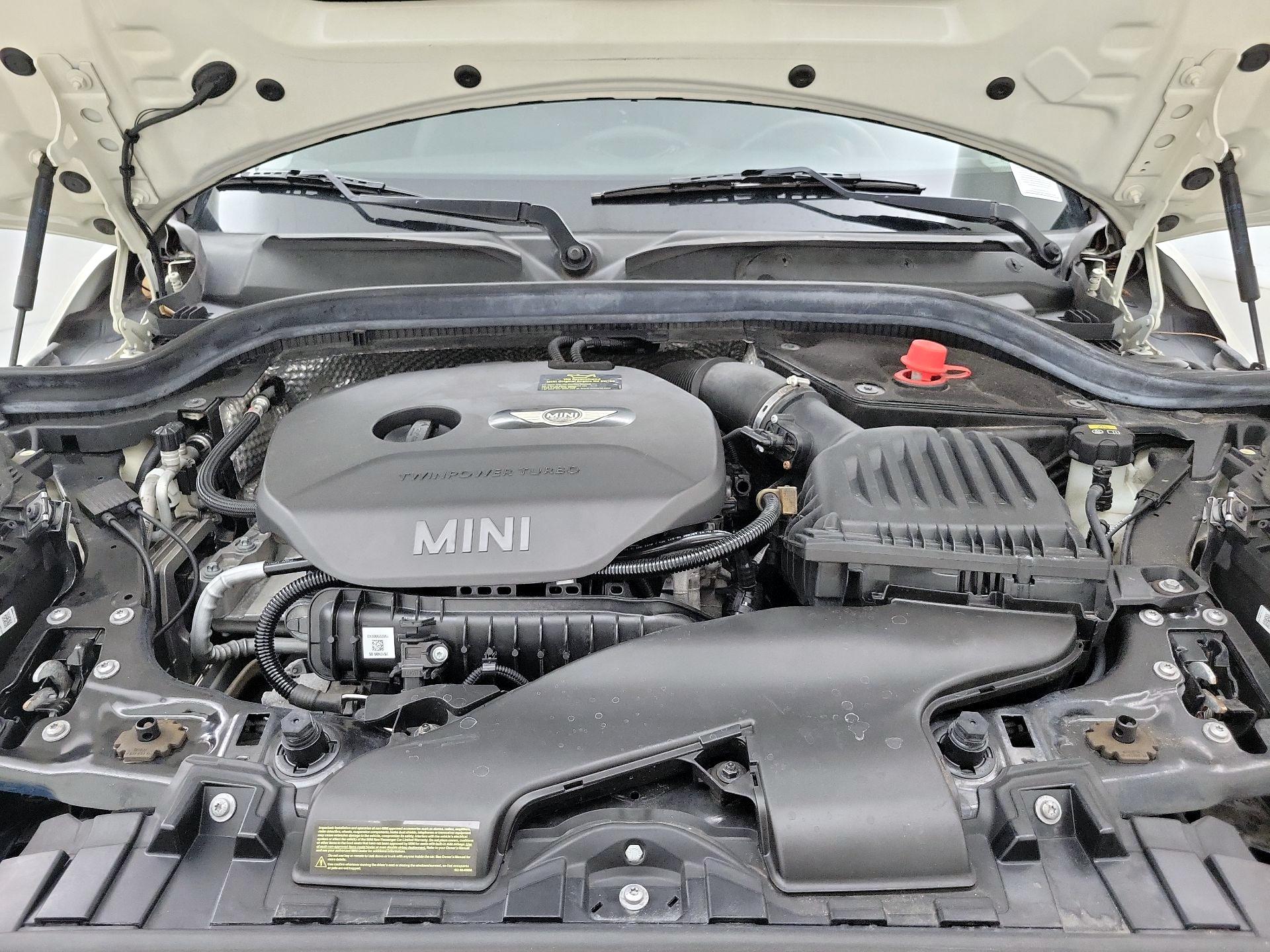 Thumbnail: 2015 MINI Cooper Hardtop - 20