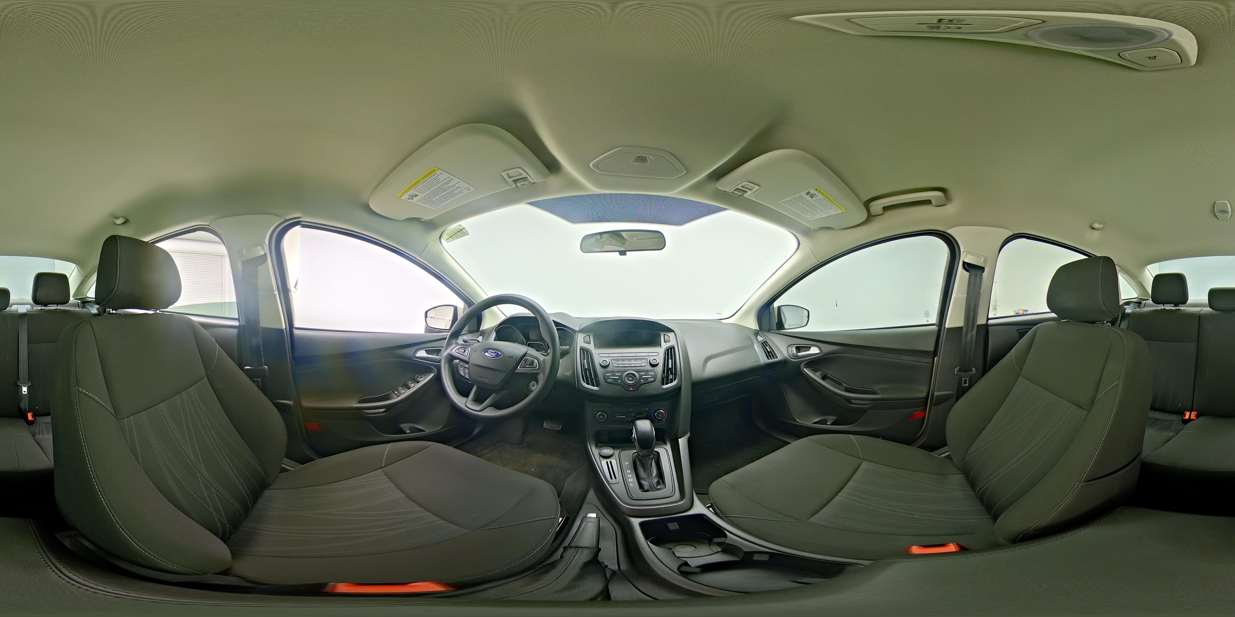 2018 Ford Focus SE - Photo 24