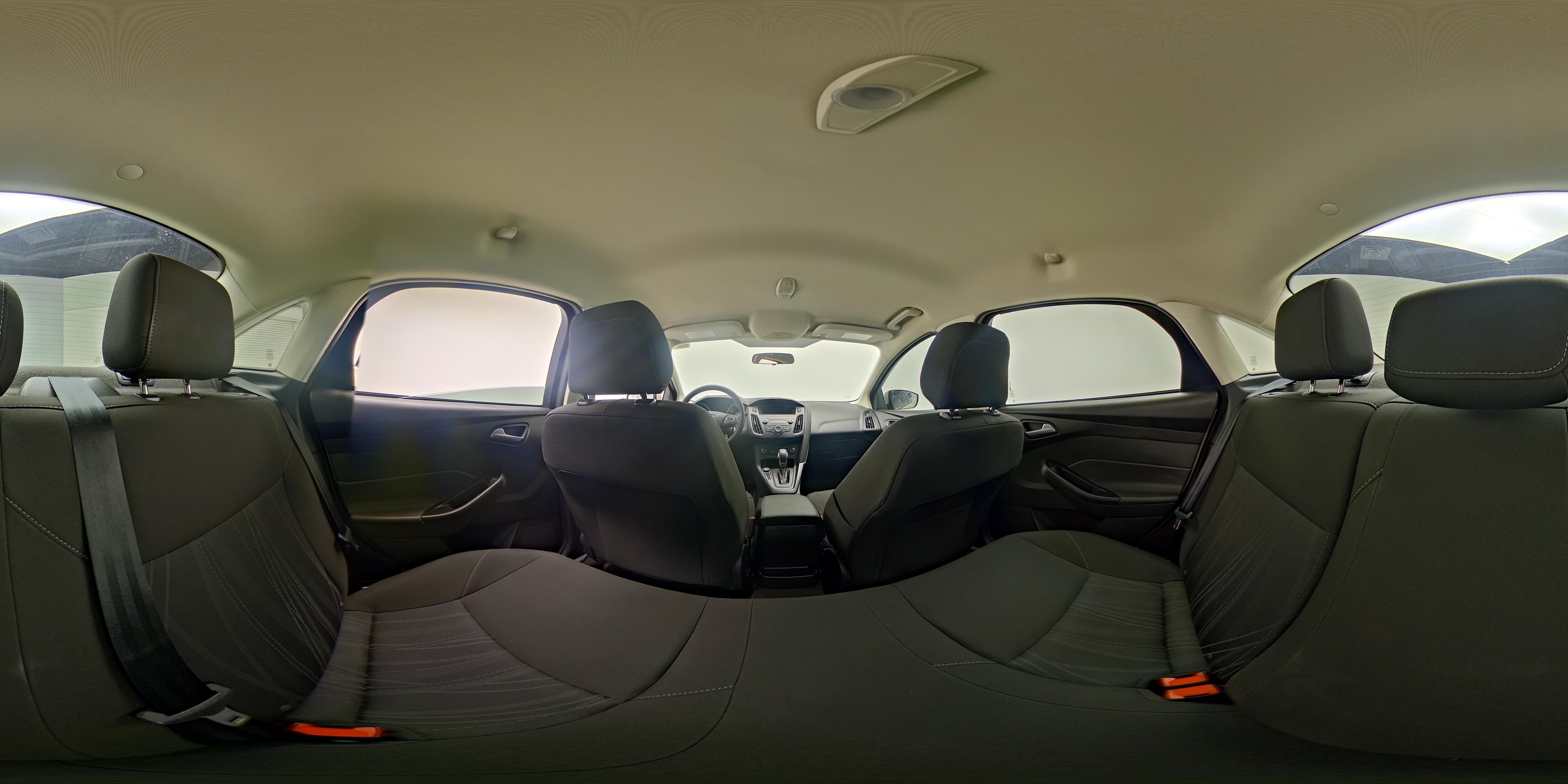 2018 Ford Focus SE - Photo 25