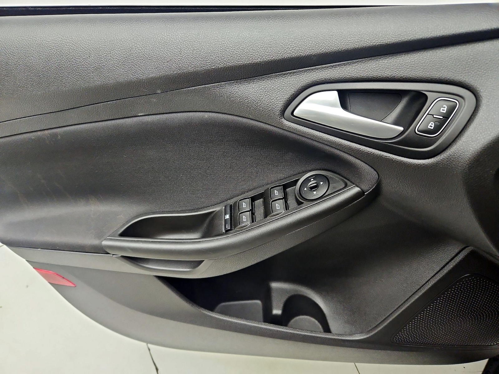 2018 Ford Focus SE - Photo 13