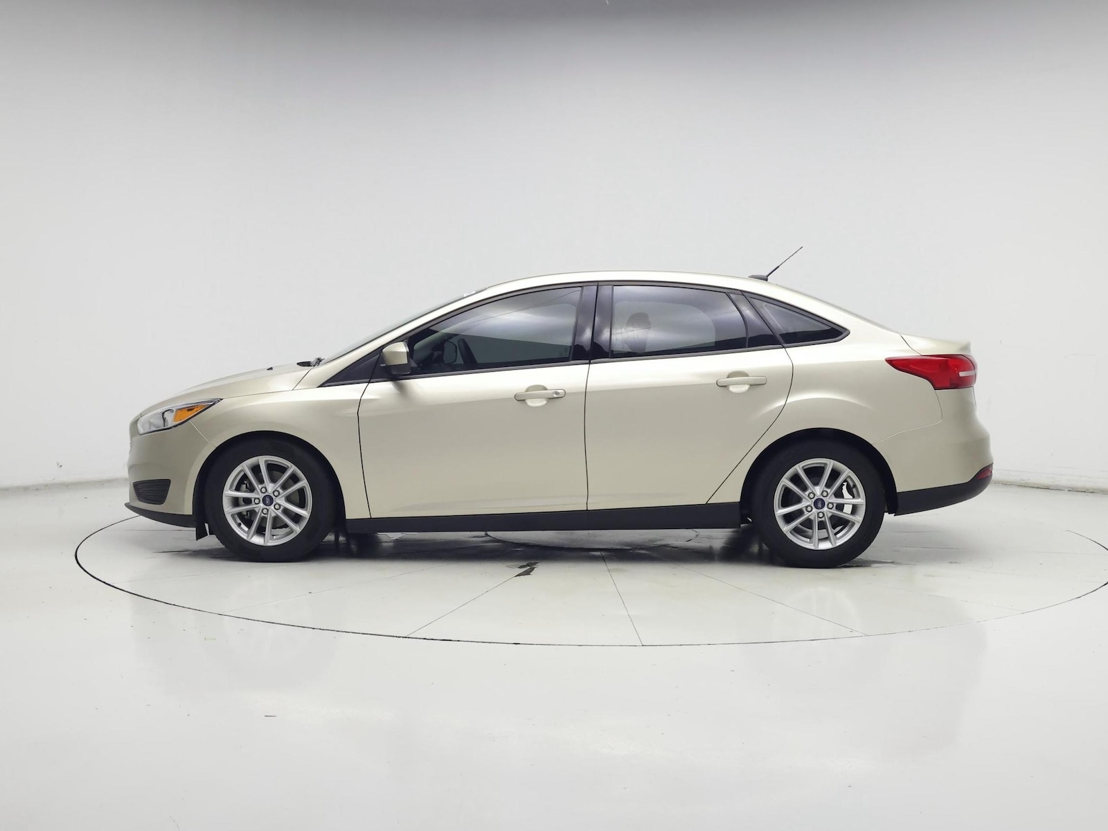 2018 Ford Focus SE - Photo 4