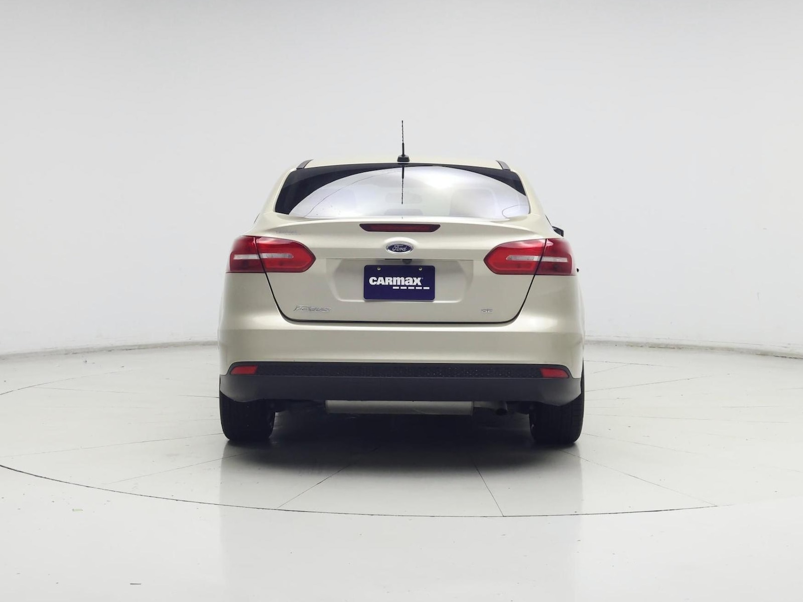 2018 Ford Focus SE - Photo 7