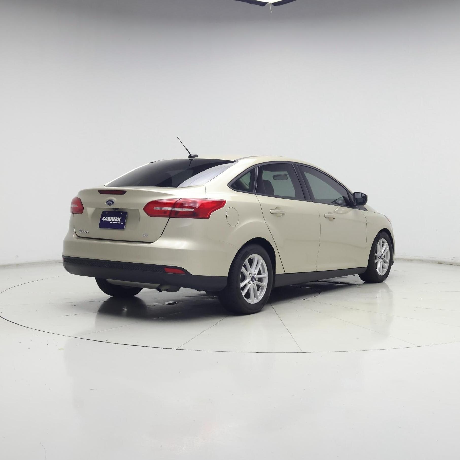 Thumbnail: 2018 Ford Focus - 8
