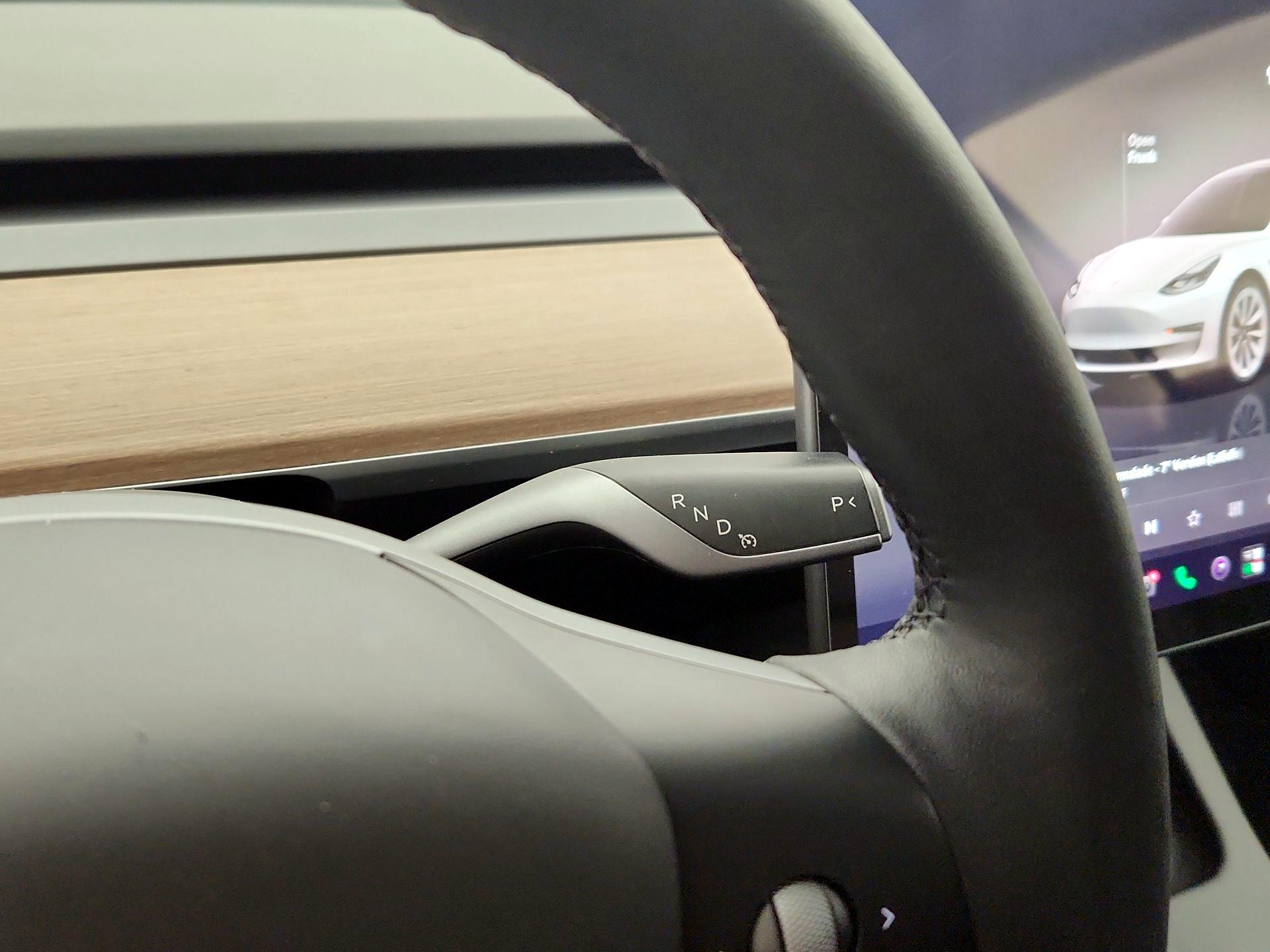 Thumbnail: 2023 Tesla Model 3 - 17