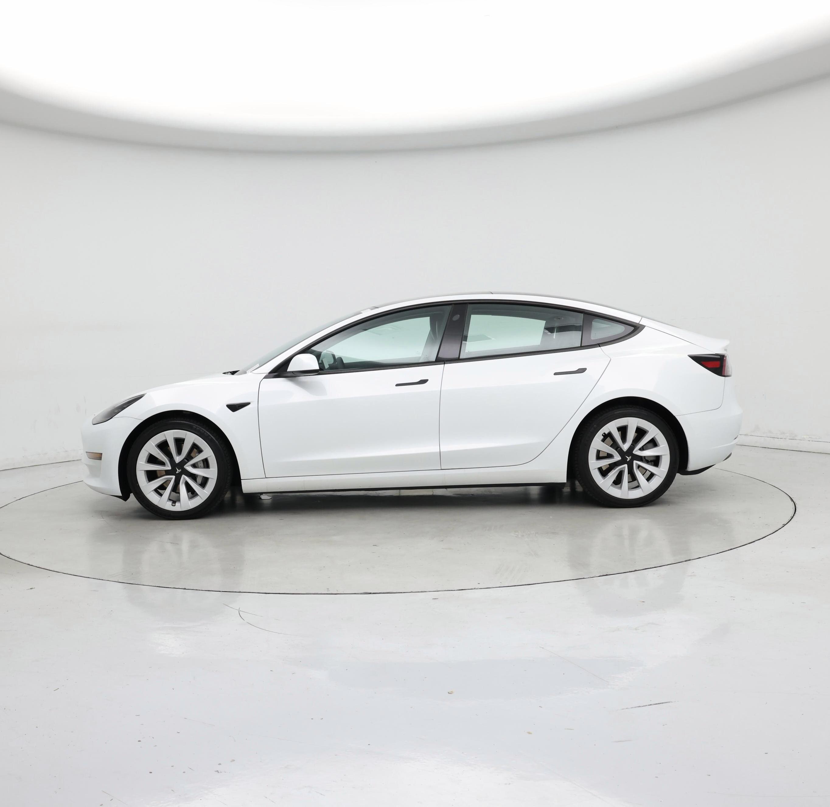 Thumbnail: 2023 Tesla Model 3 - 3