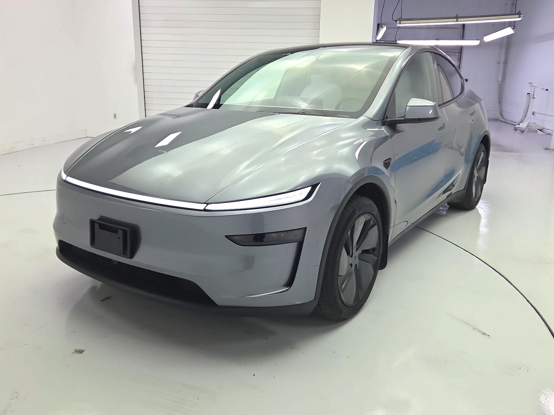 Thumbnail: 2026 Tesla Model Y - 3