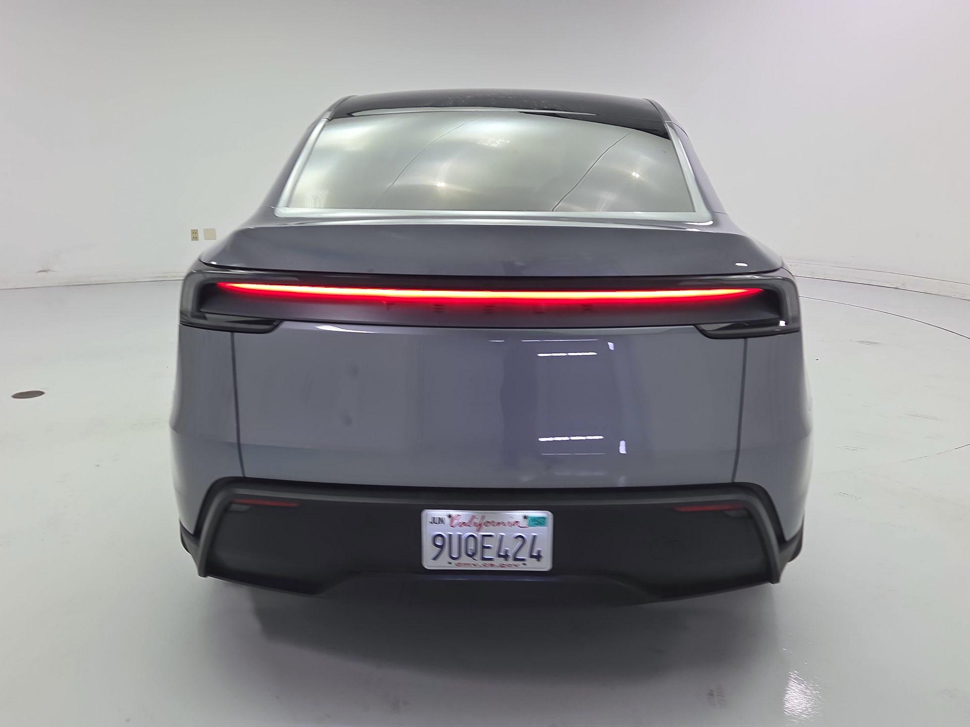 Thumbnail: 2026 Tesla Model Y - 6