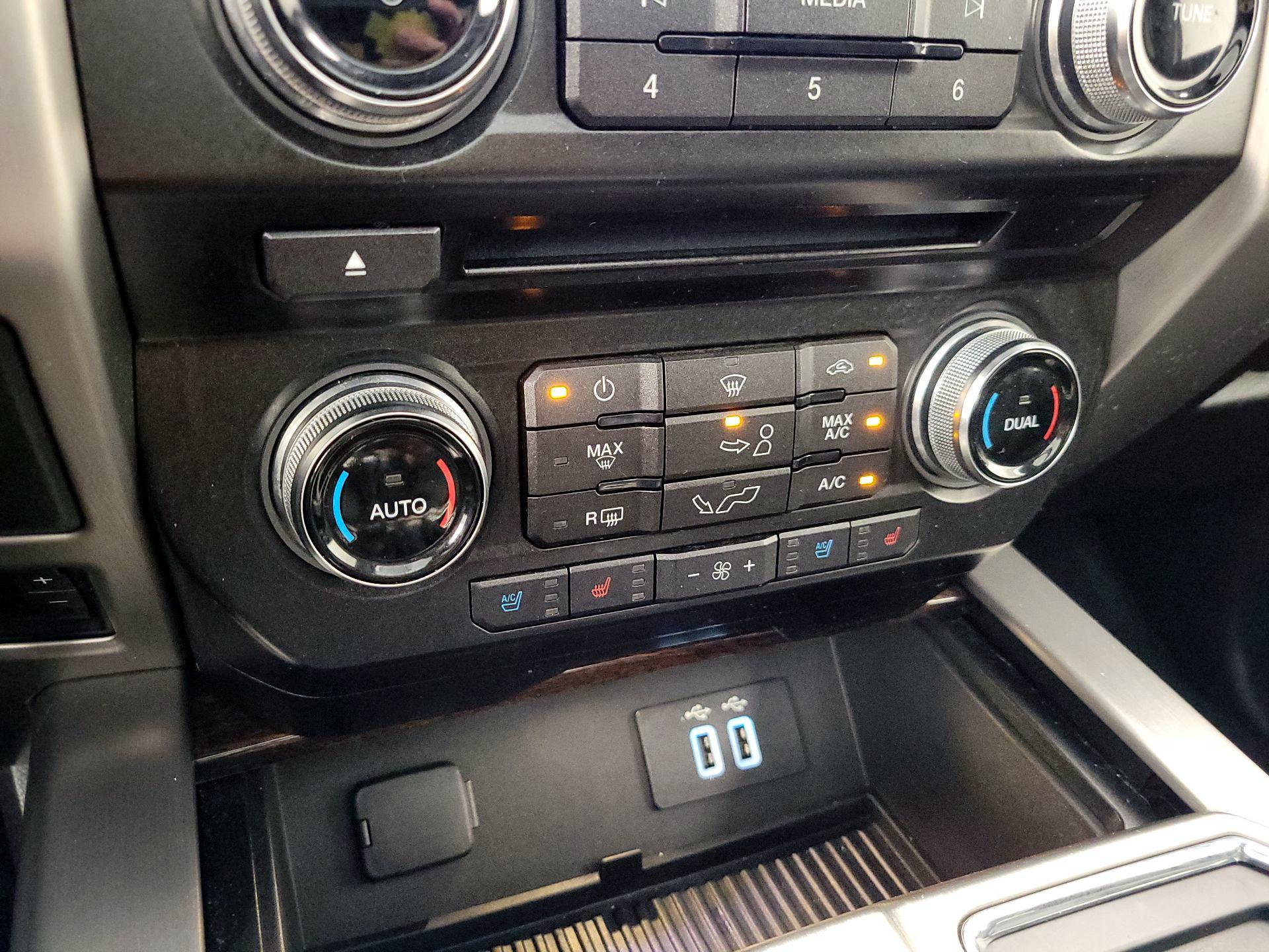 Thumbnail: 2016 Ford F-150 - 17