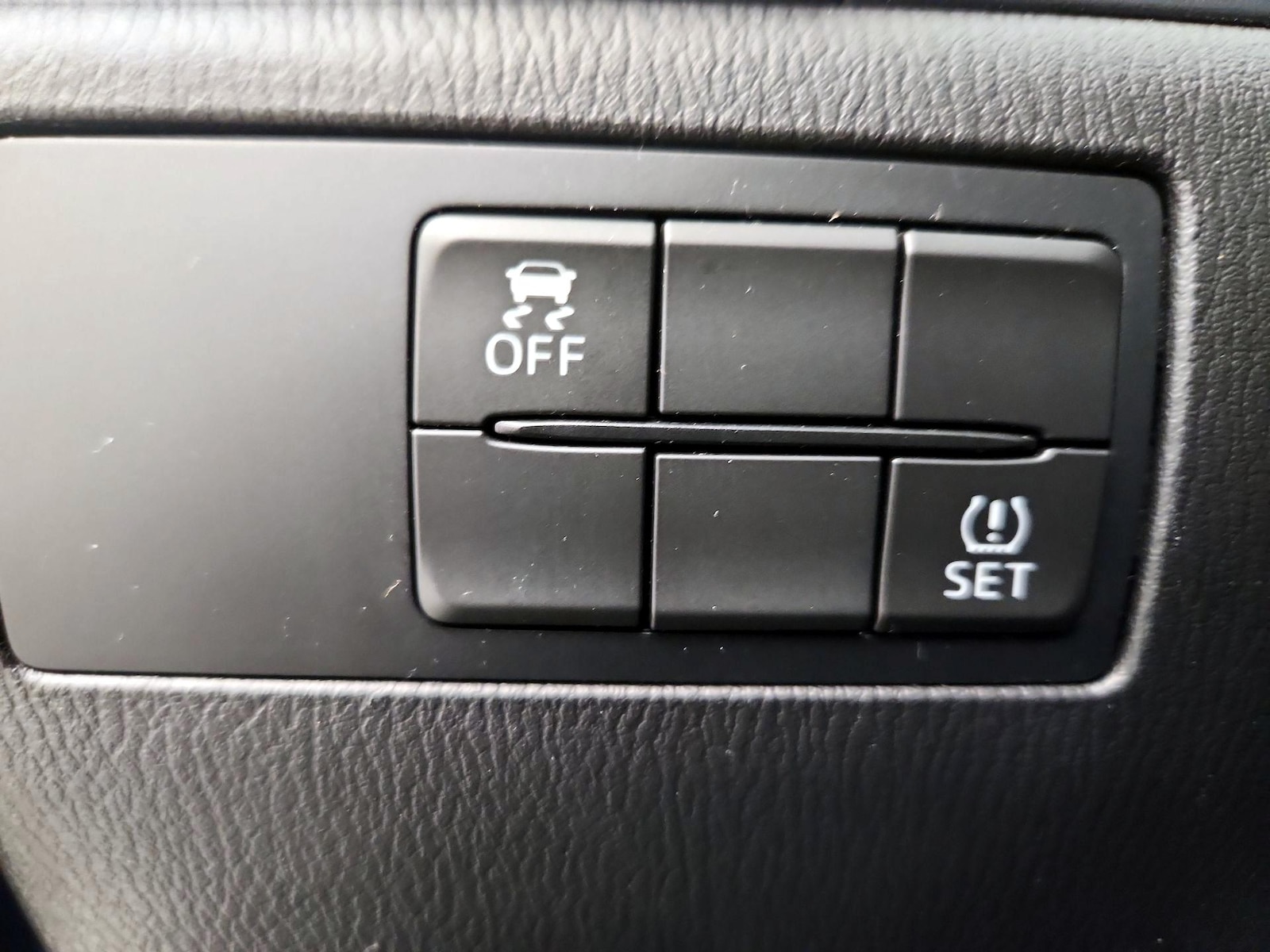 2017 Mazda Mazda3 Sport - Photo 14