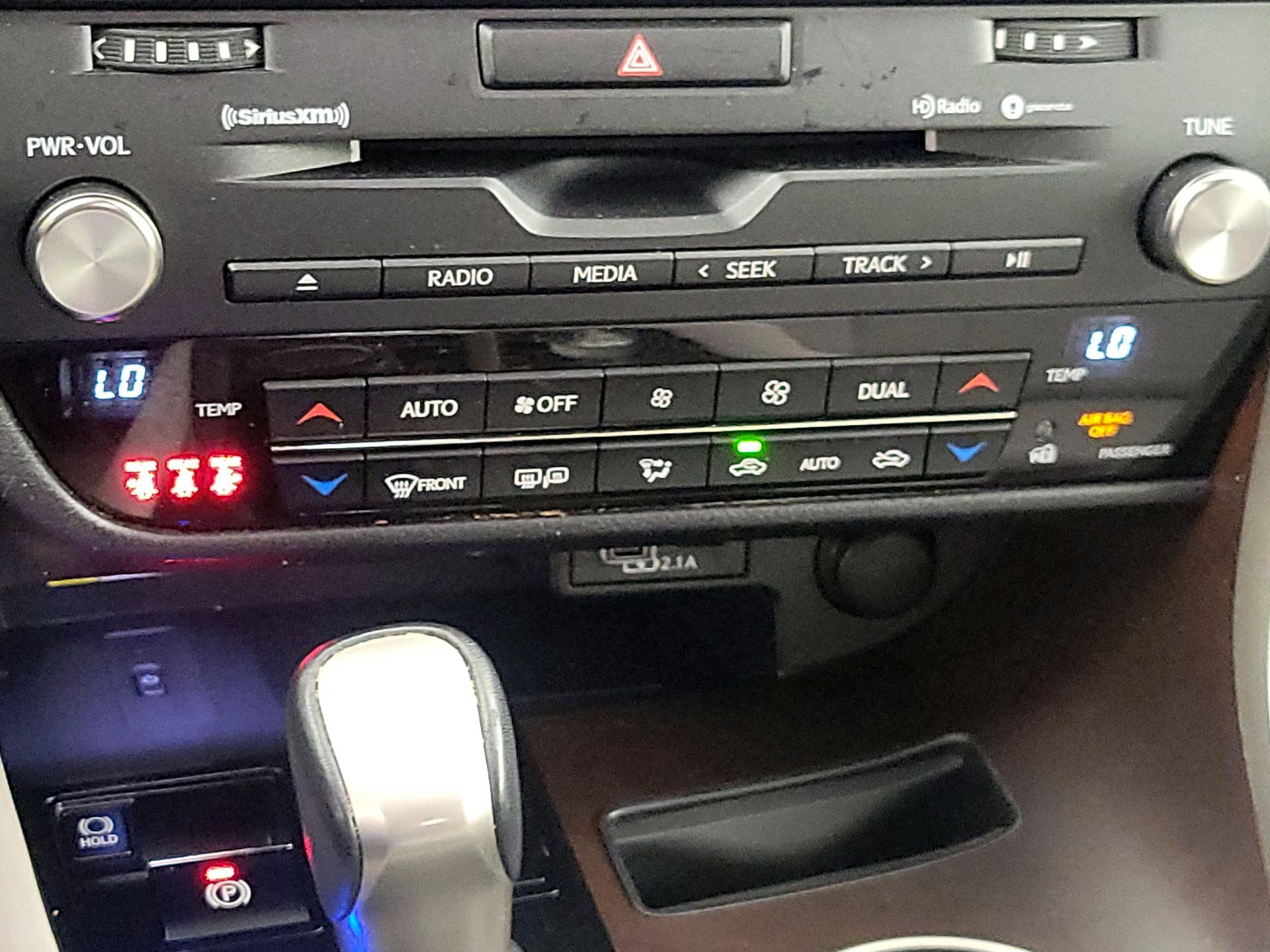 Thumbnail: 2021 Lexus RX - 17