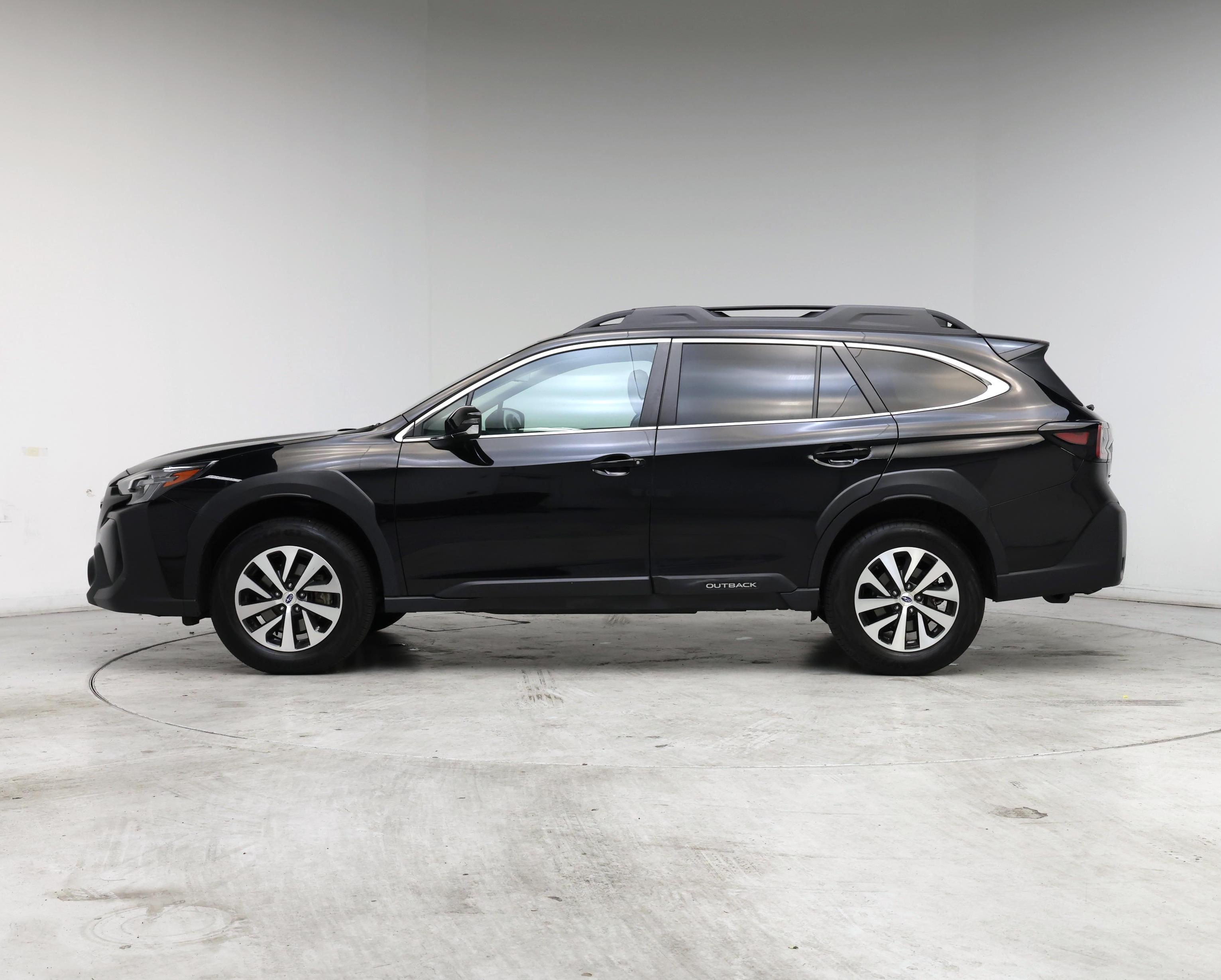 Thumbnail: 2025 Subaru Outback - 3