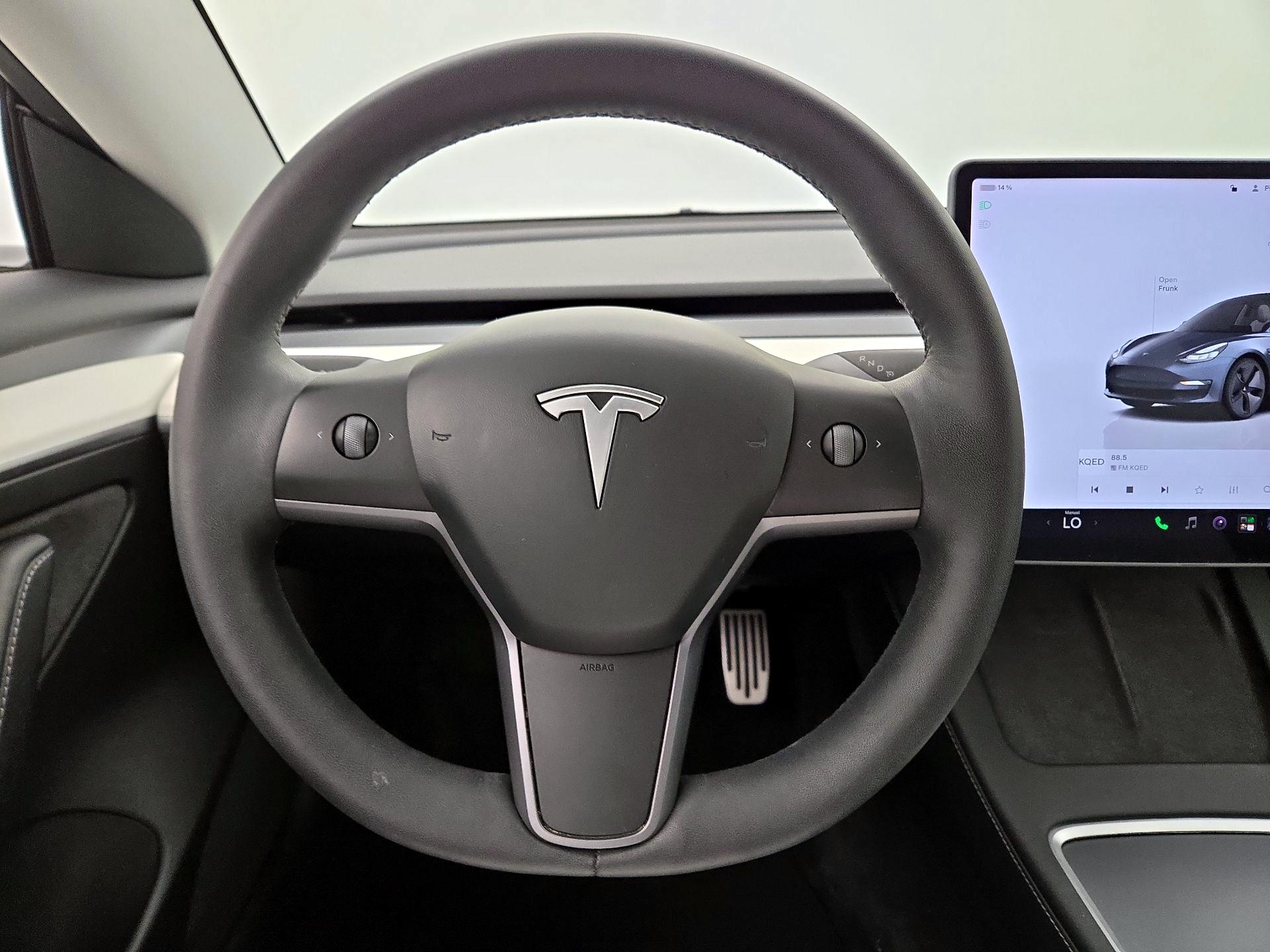 Thumbnail: 2023 Tesla Model 3 - 10