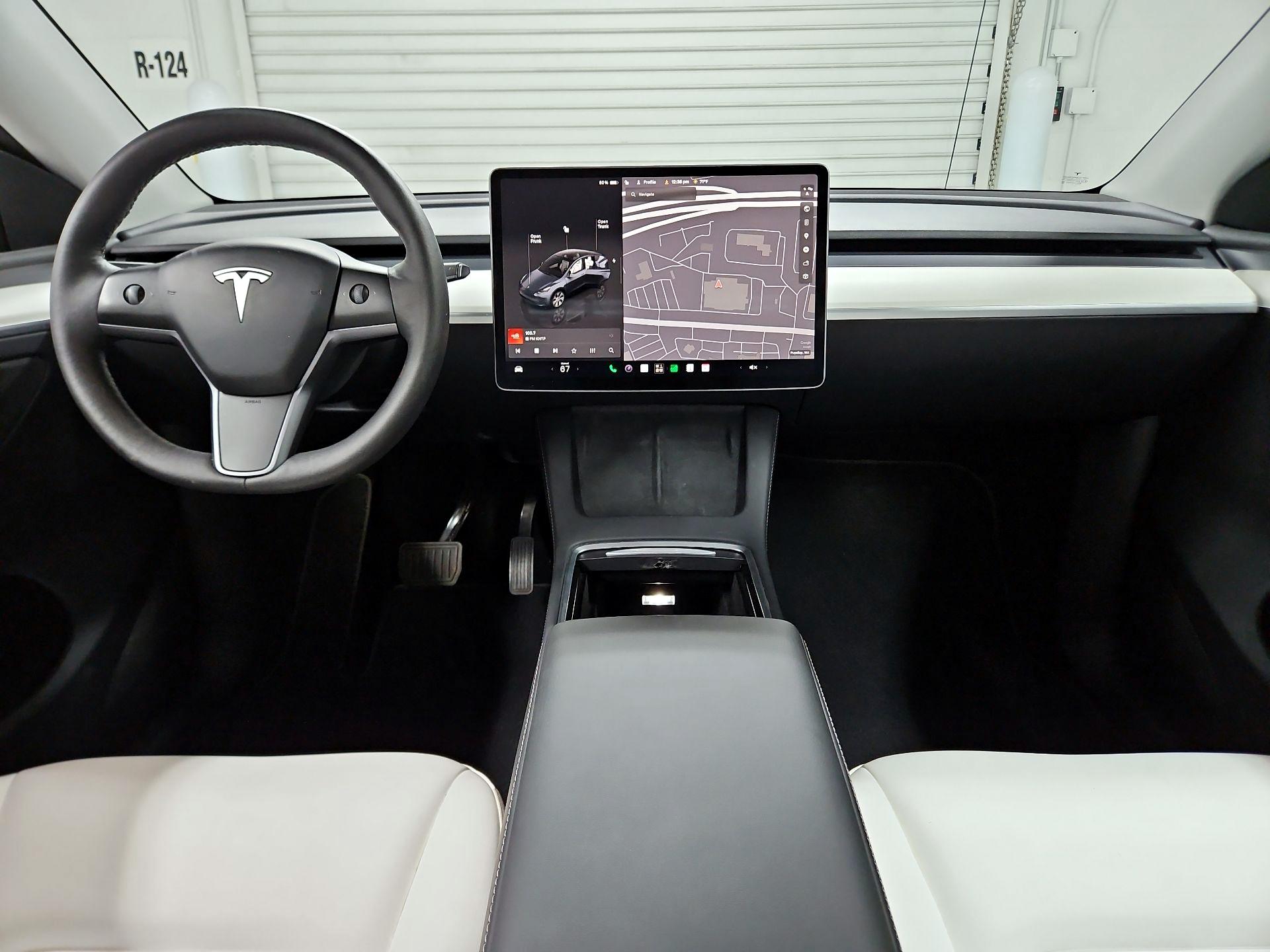 Thumbnail: 2023 Tesla Model Y - 9