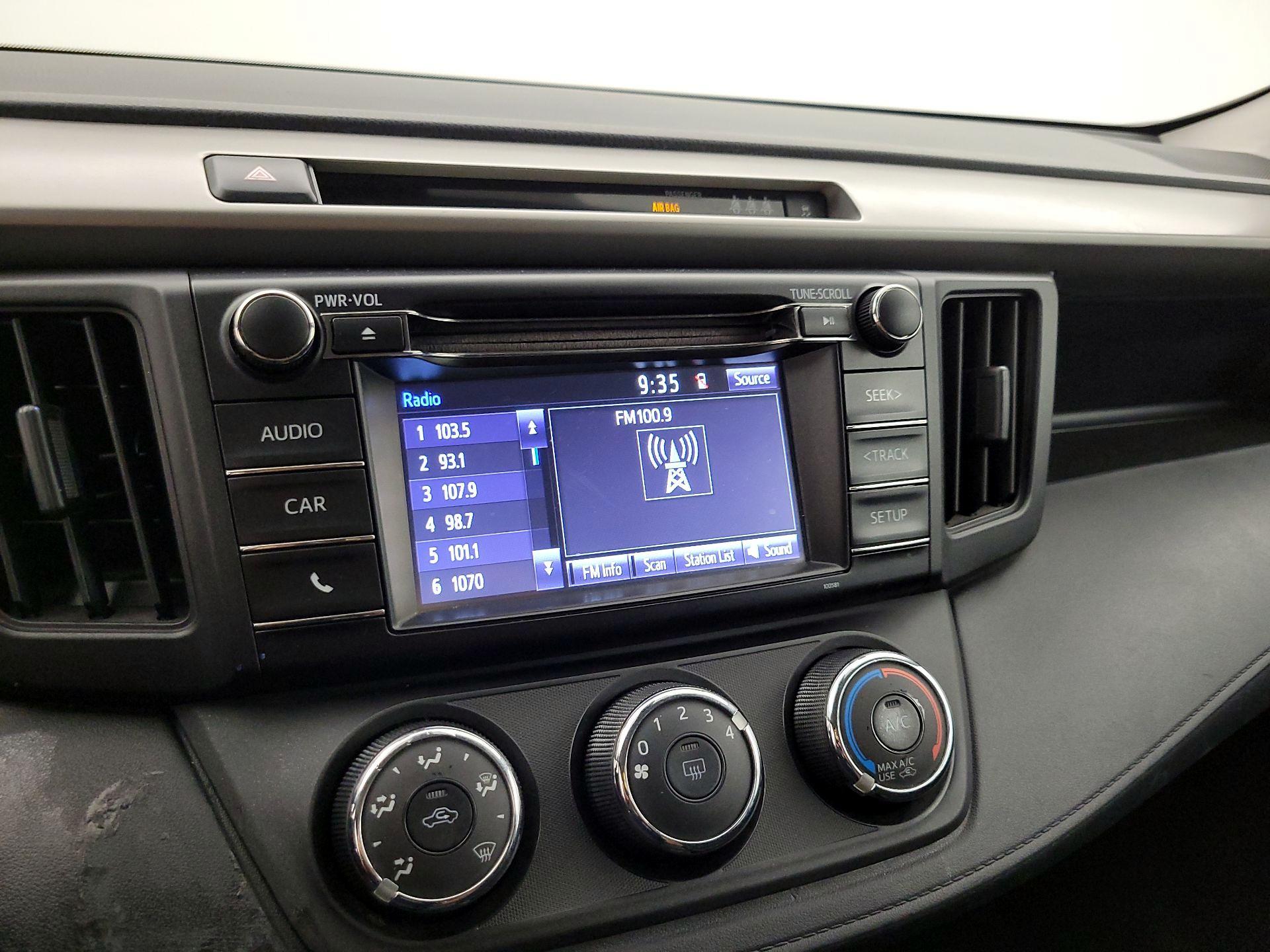 Thumbnail: 2017 Toyota RAV4 - 15