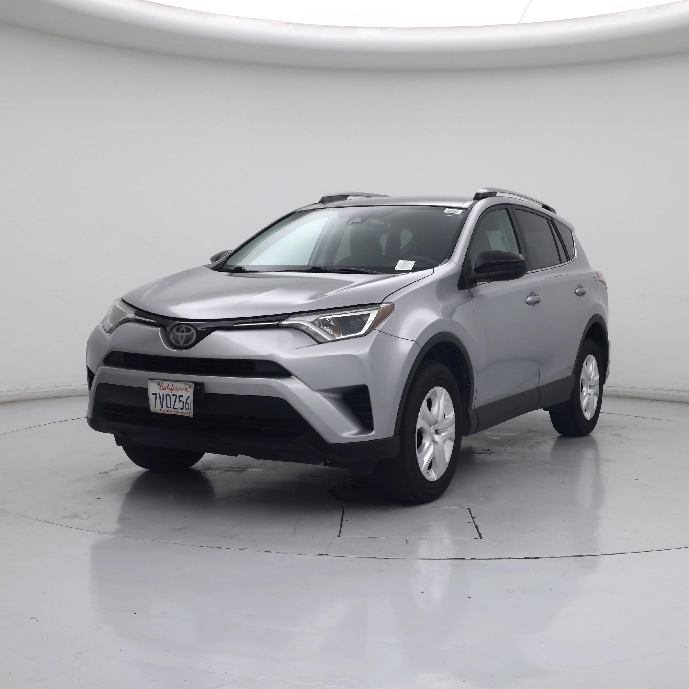 Thumbnail: 2017 Toyota RAV4 - 4
