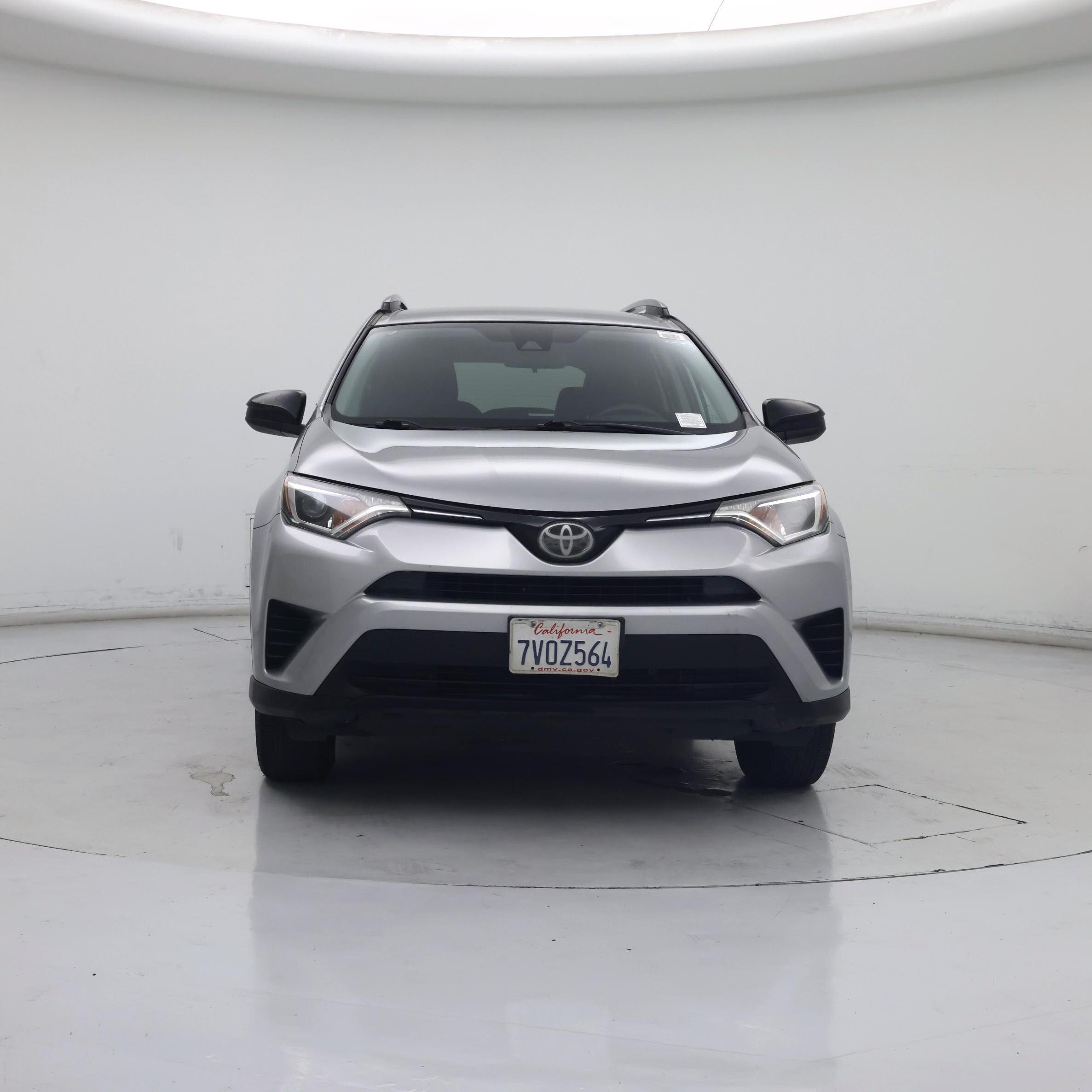 Thumbnail: 2017 Toyota RAV4 - 5