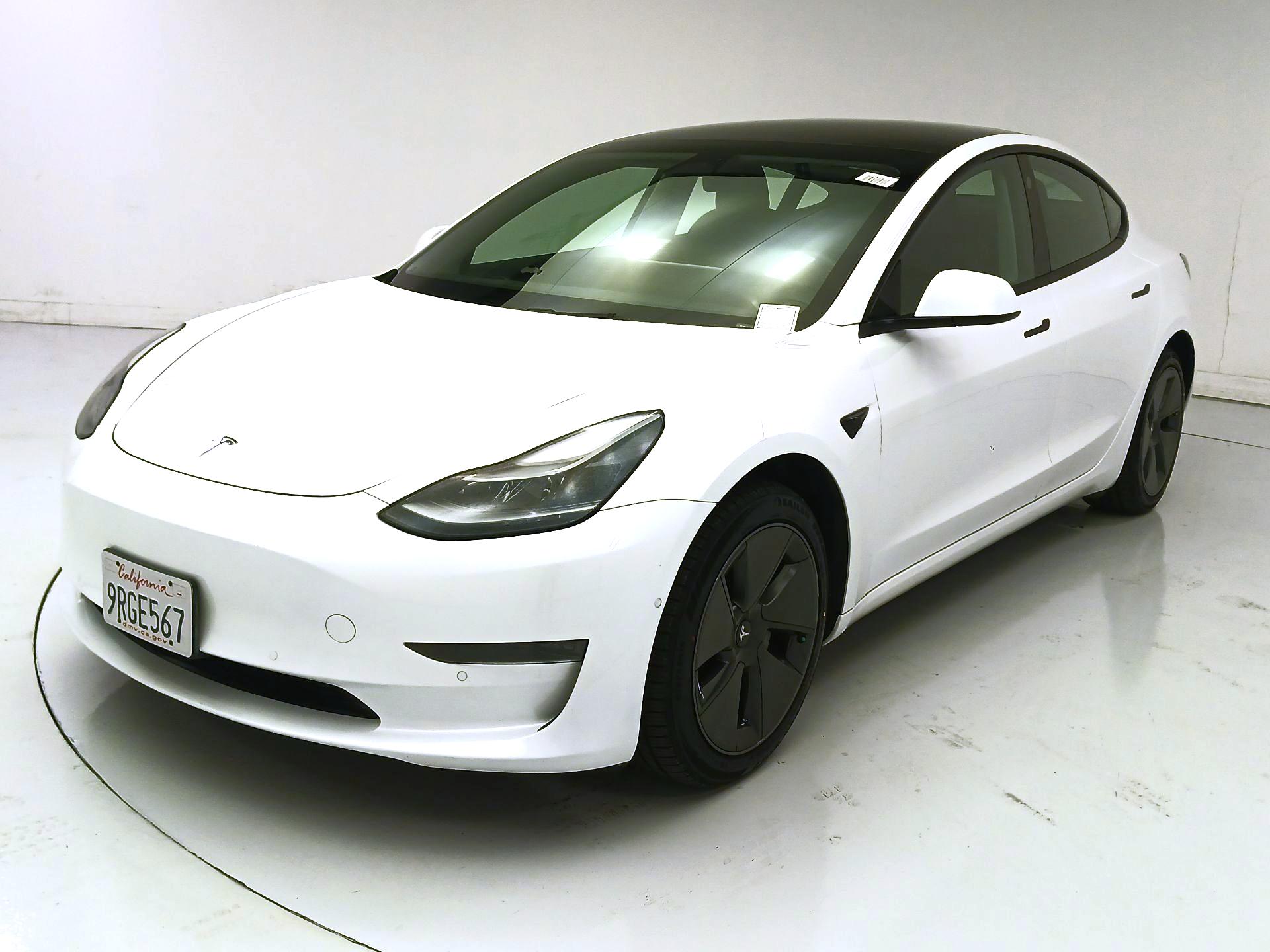 Thumbnail: 2022 Tesla Model 3 - 3