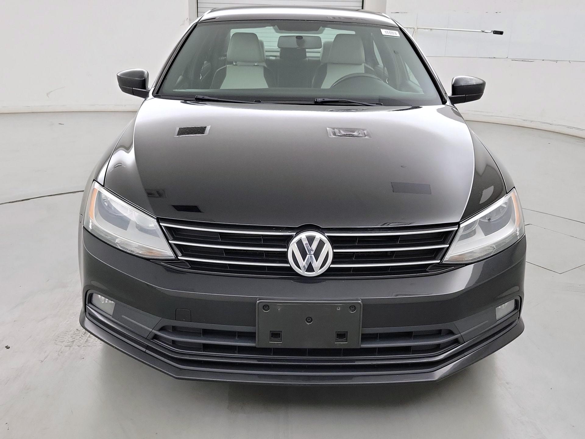 Thumbnail: 2016 Volkswagen Jetta - 2