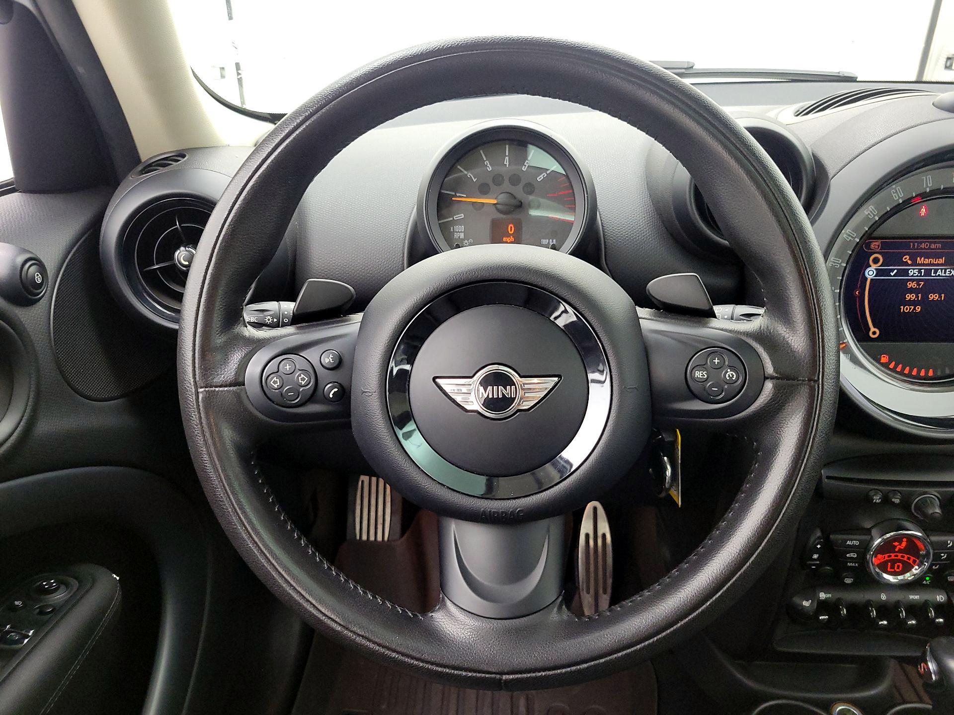 Thumbnail: 2016 MINI Cooper Countryman - 10