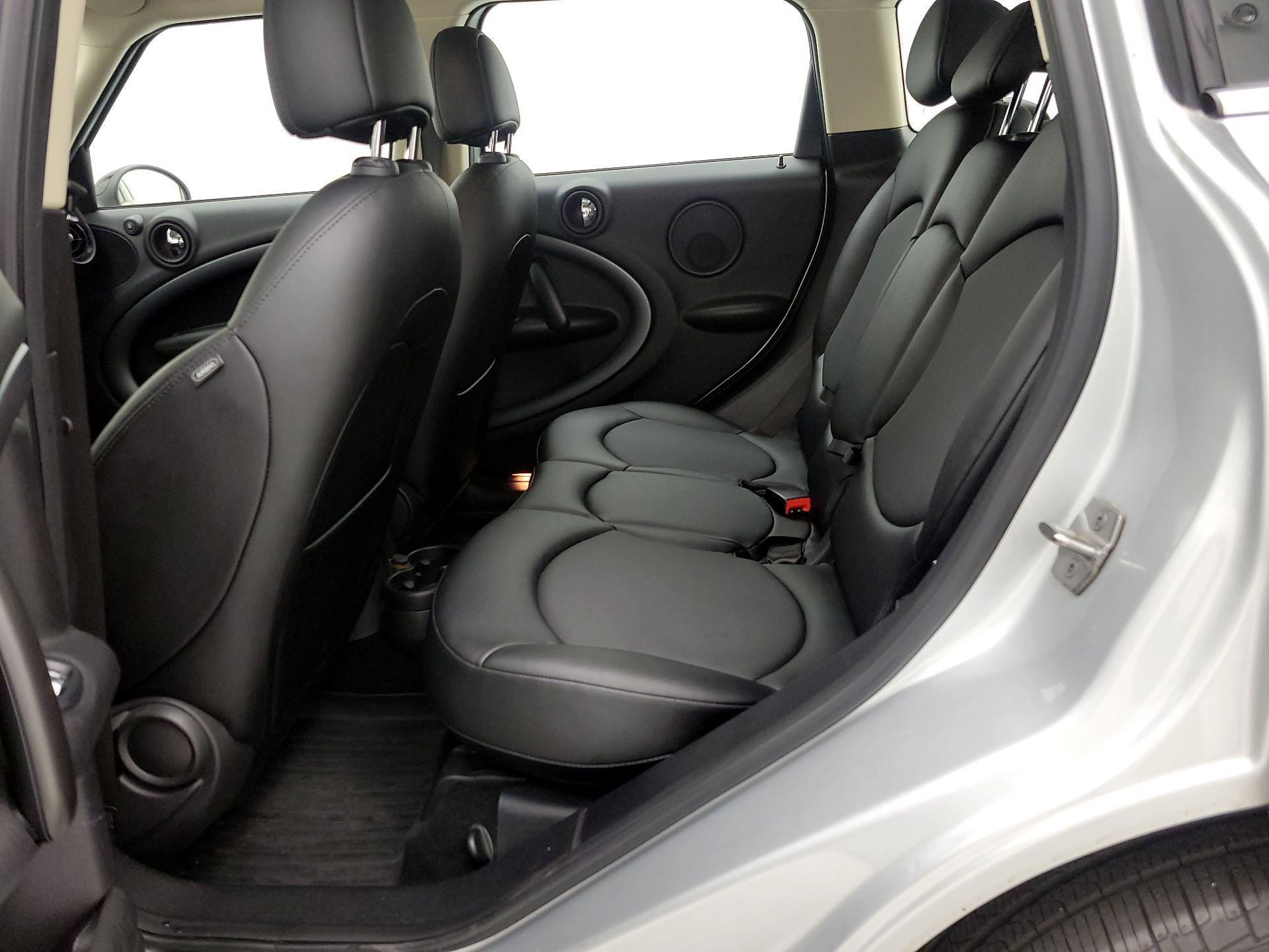 Thumbnail: 2016 MINI Cooper Countryman - 19