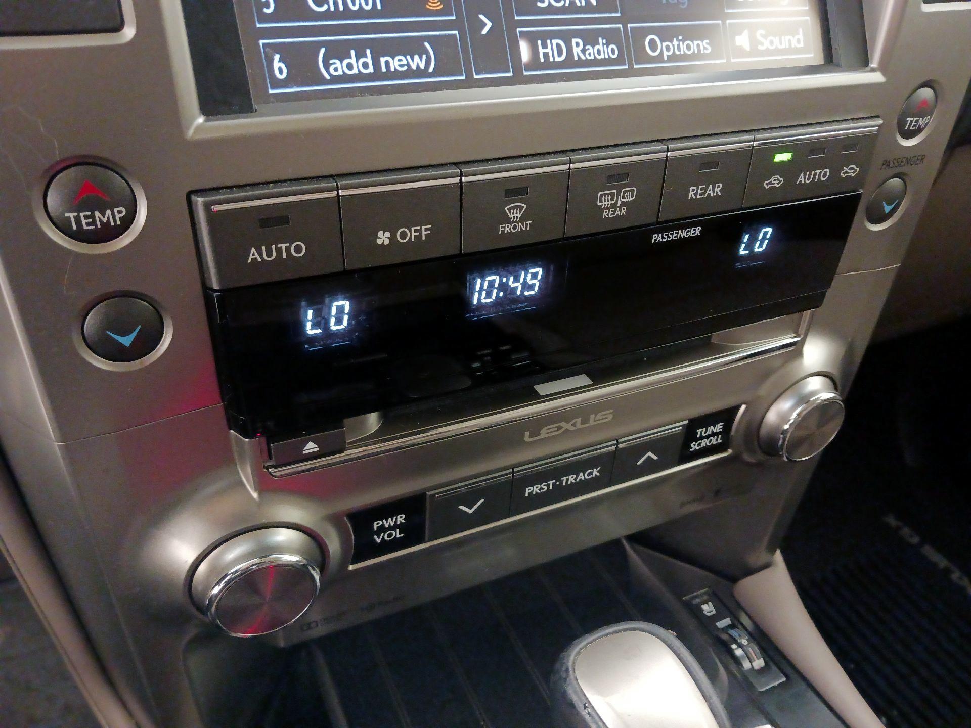 Thumbnail: 2020 Lexus GX - 17