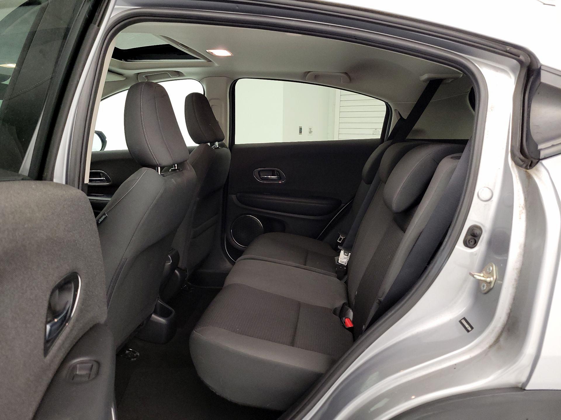 Thumbnail: 2019 Honda HR-V - 20