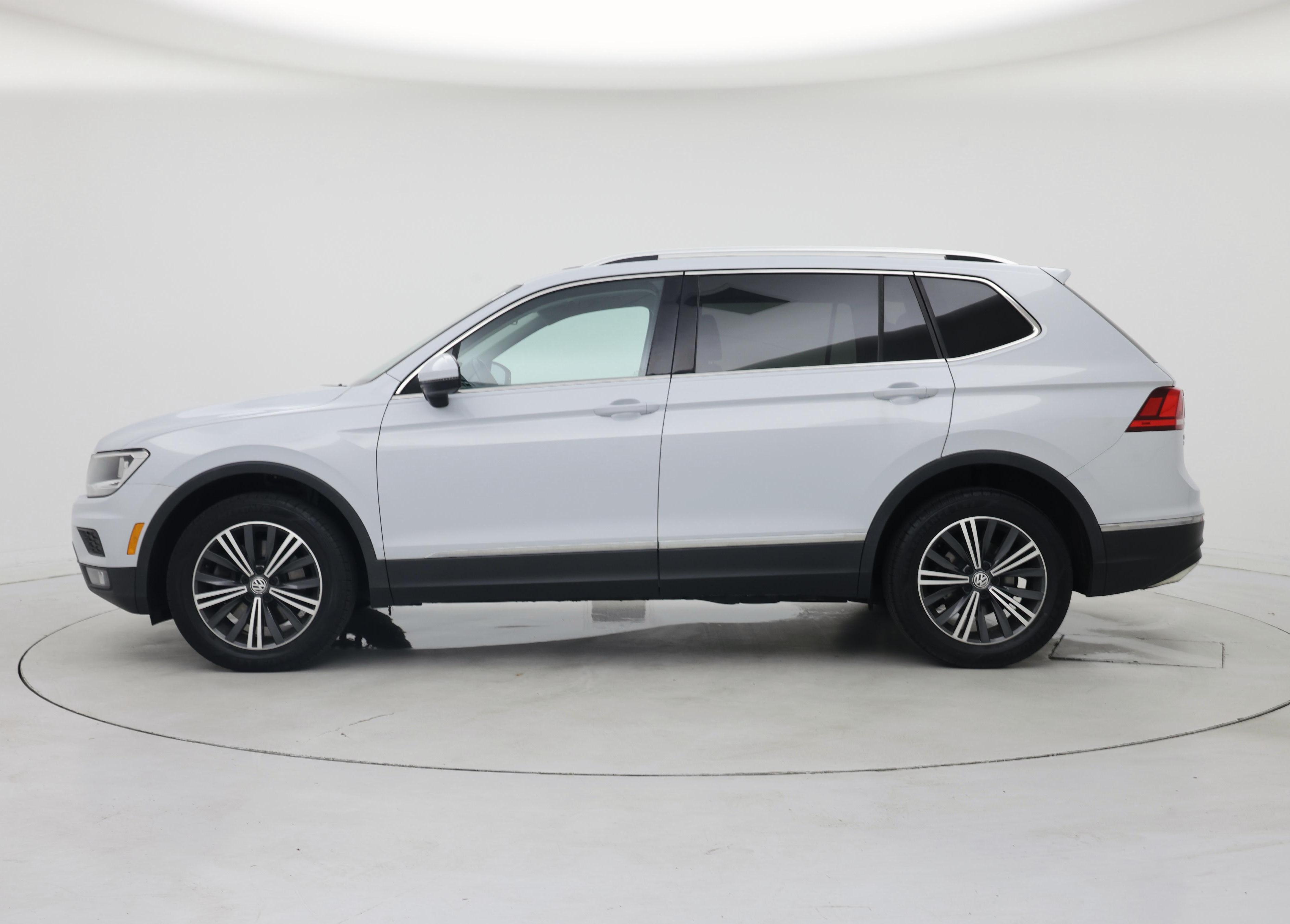 Thumbnail: 2018 Volkswagen Tiguan - 3
