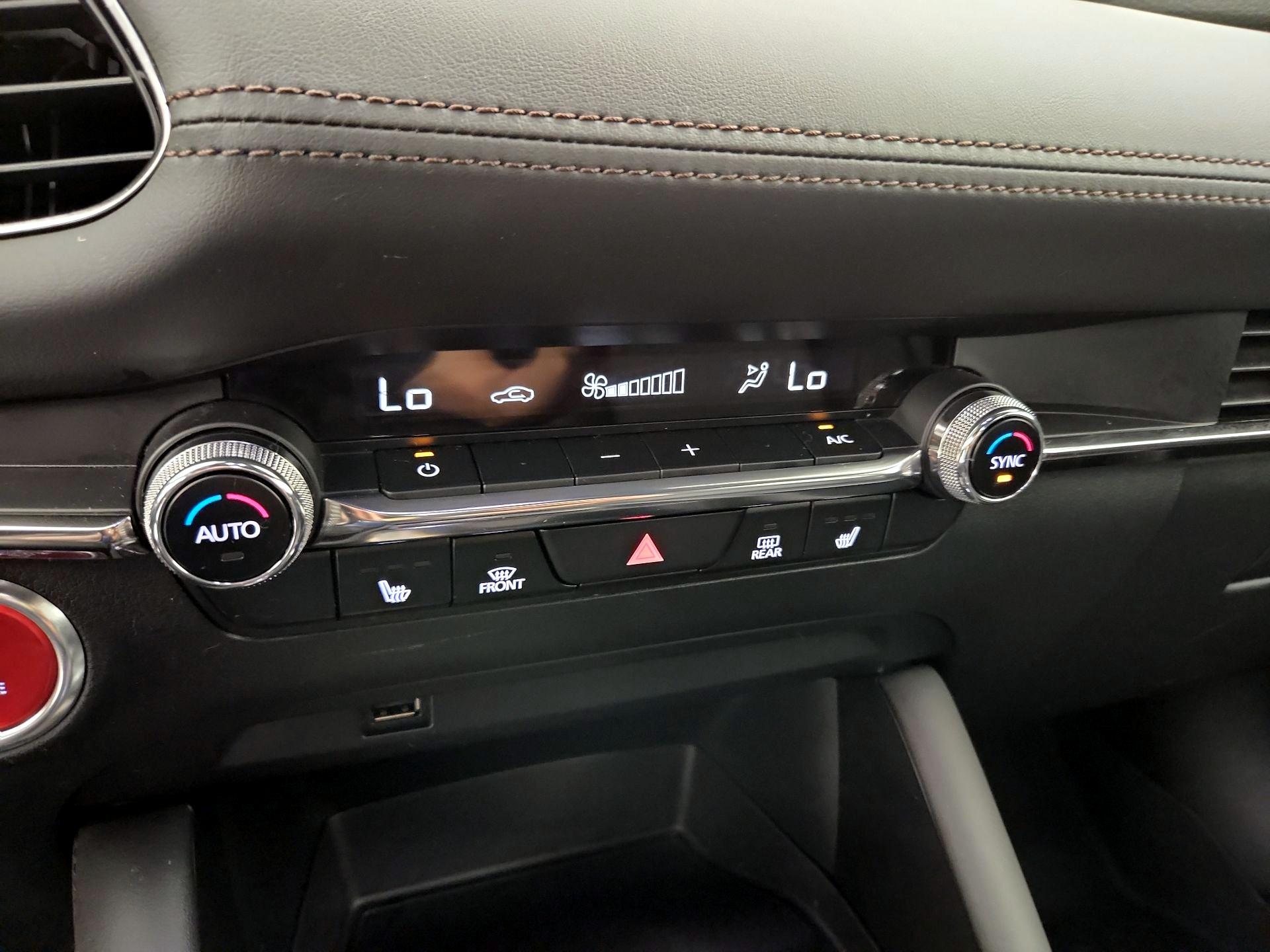 Thumbnail: 2021 Mazda Mazda3 - 16