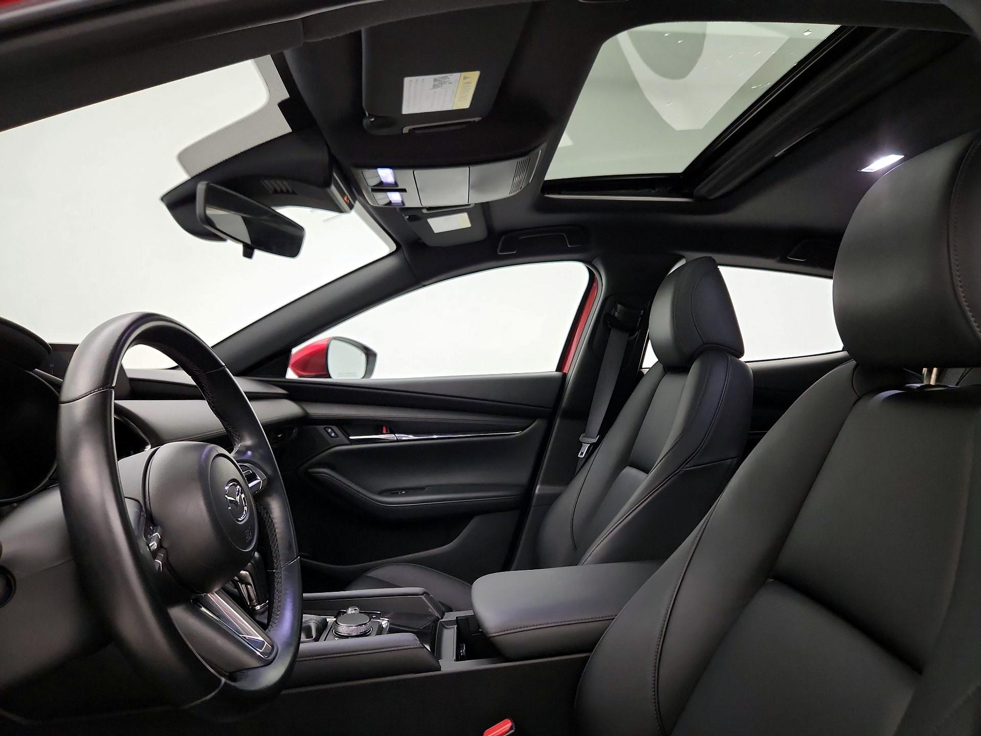 Thumbnail: 2021 Mazda Mazda3 - 19