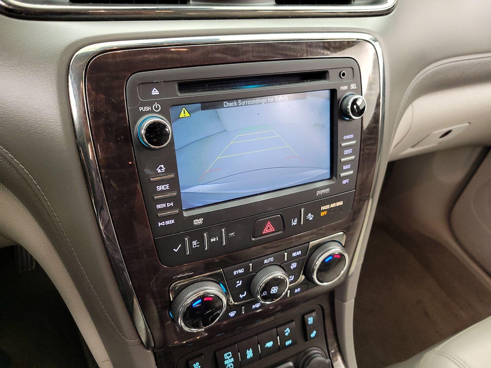 2015 Buick Enclave Premium - Photo 16