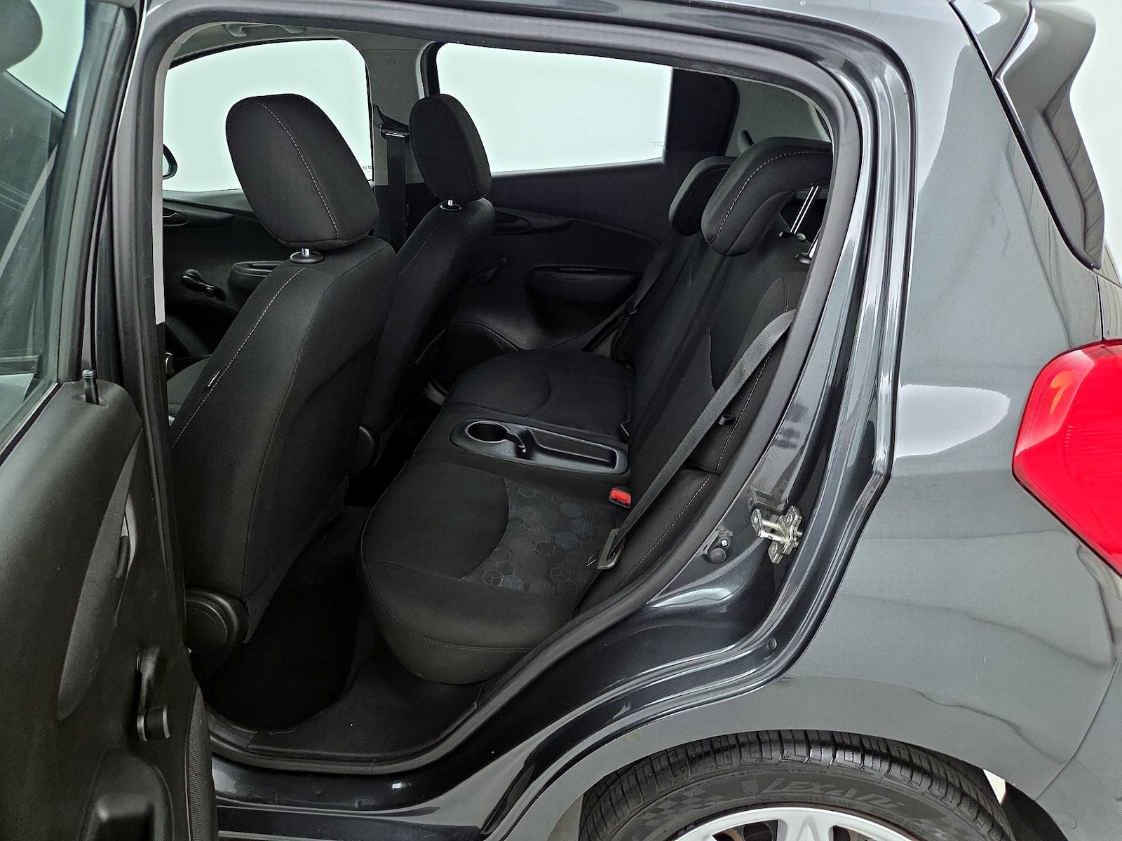 2017 Chevrolet Spark LS - Photo 20