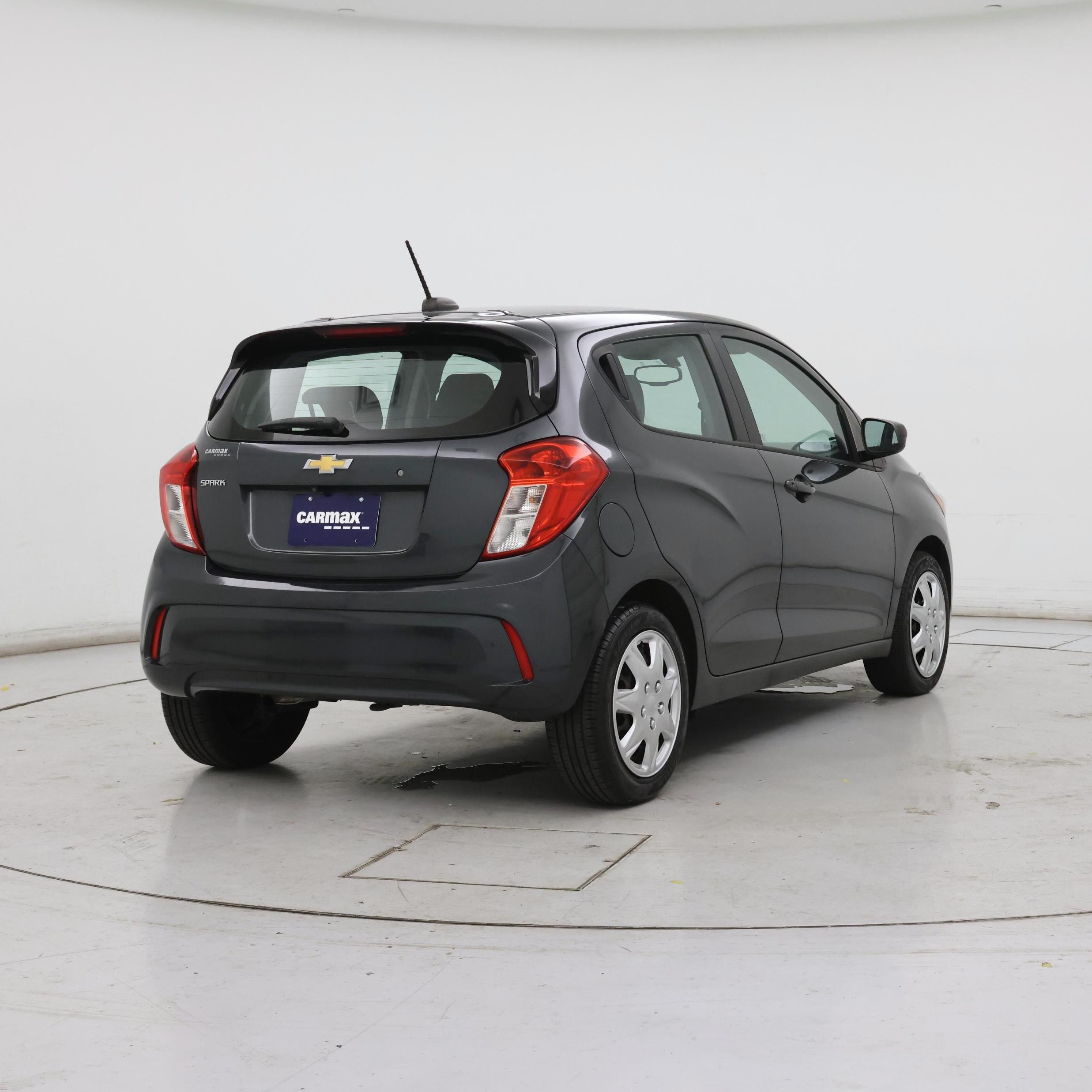 Thumbnail: 2017 Chevrolet Spark - 8