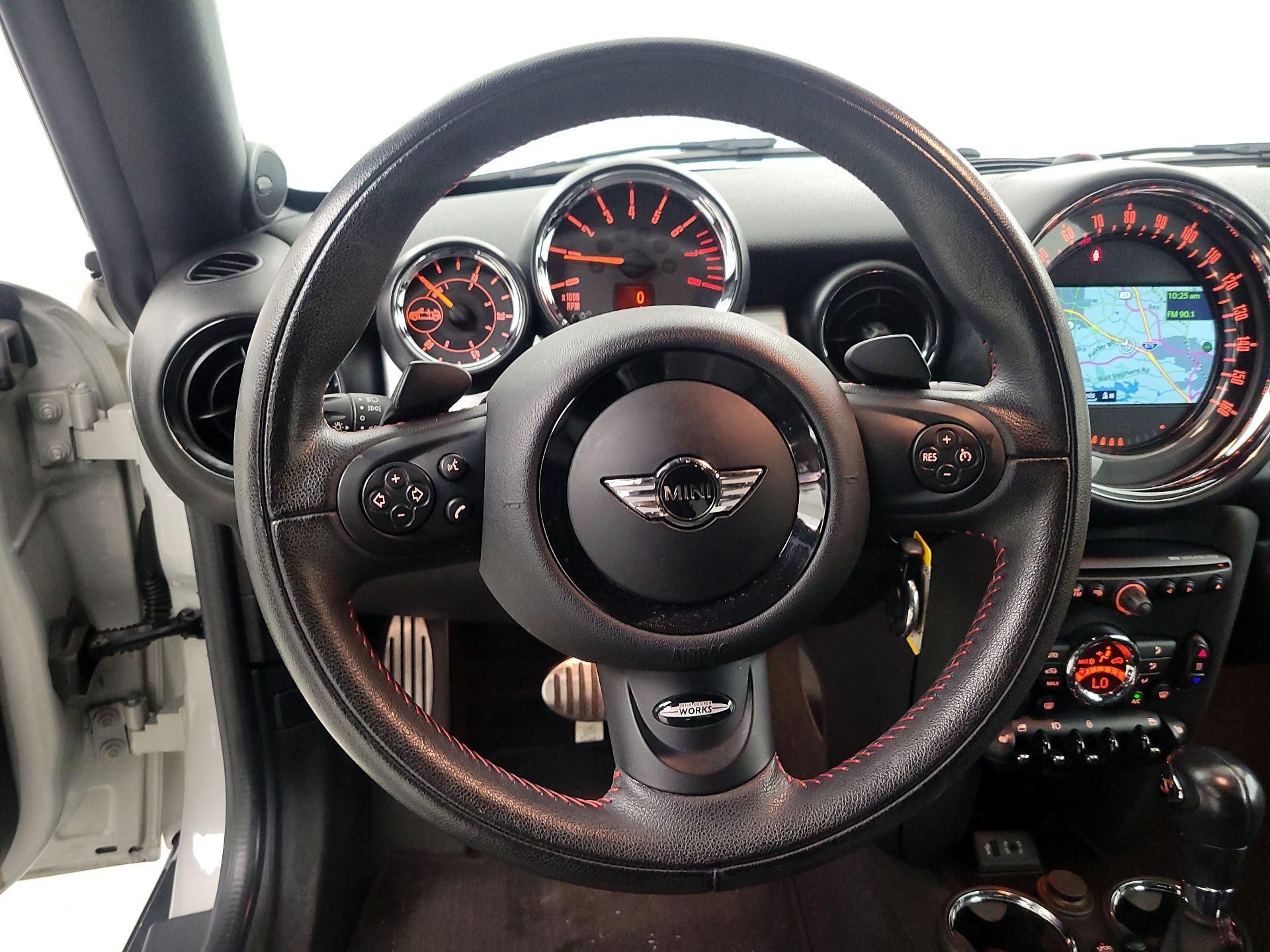 Thumbnail: 2015 MINI Cooper Roadster - 10