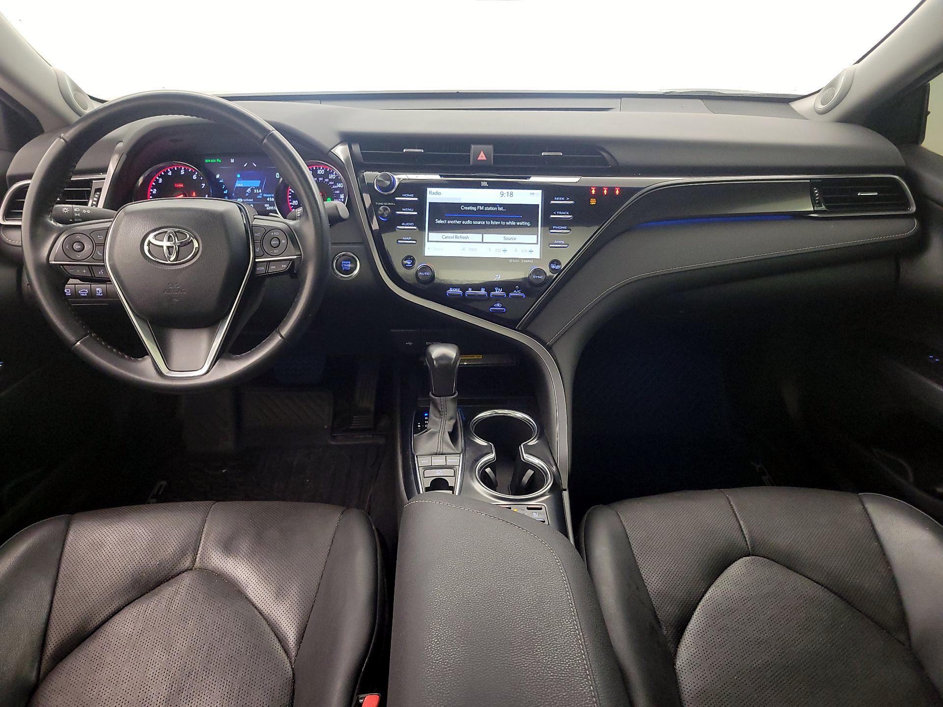 Thumbnail: 2020 Toyota Camry - 9