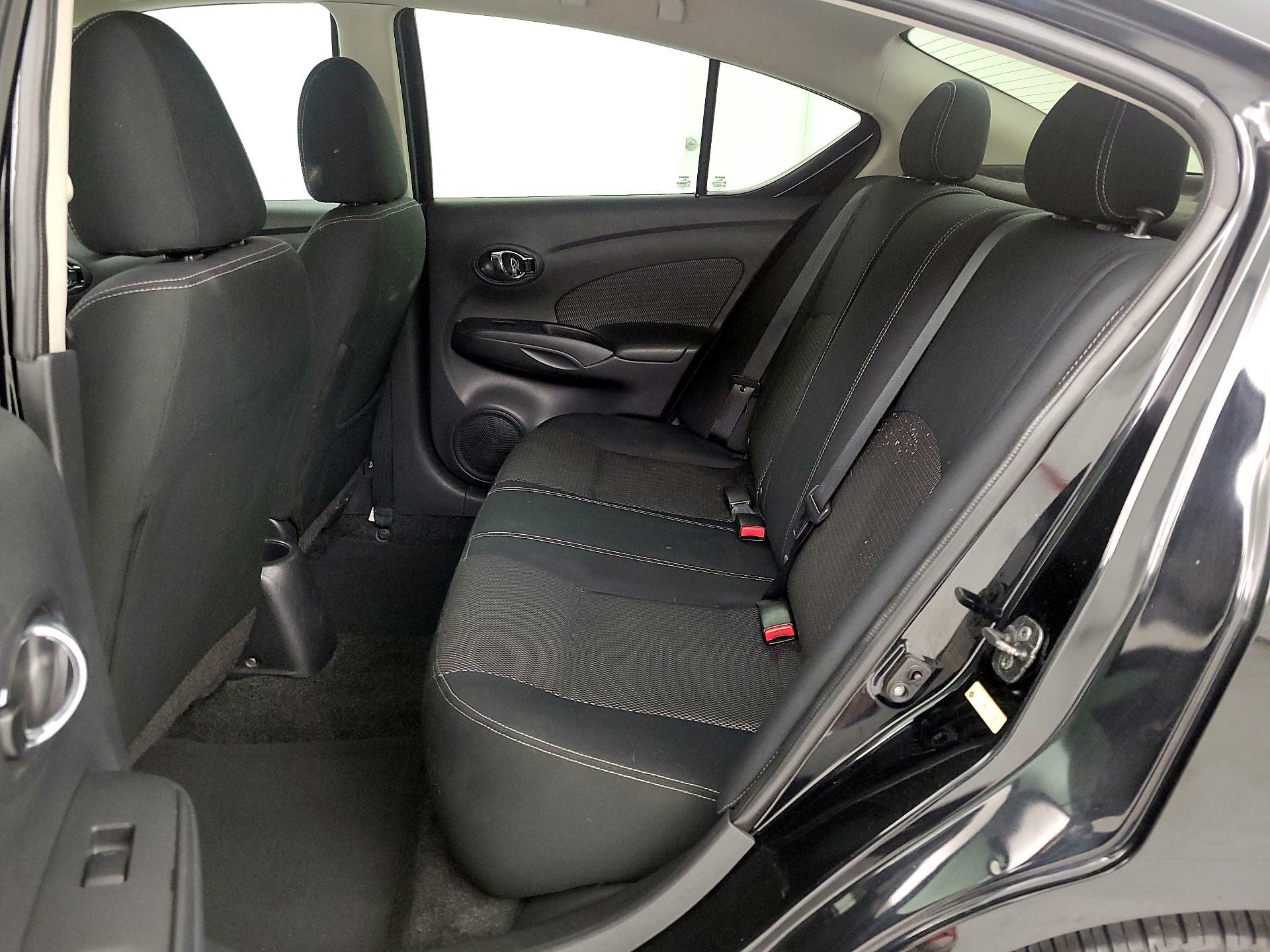 Thumbnail: 2016 Nissan Versa - 18