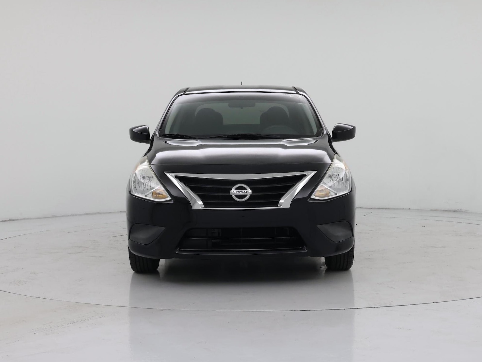 2016 Nissan Versa Sedan SV - Photo 6