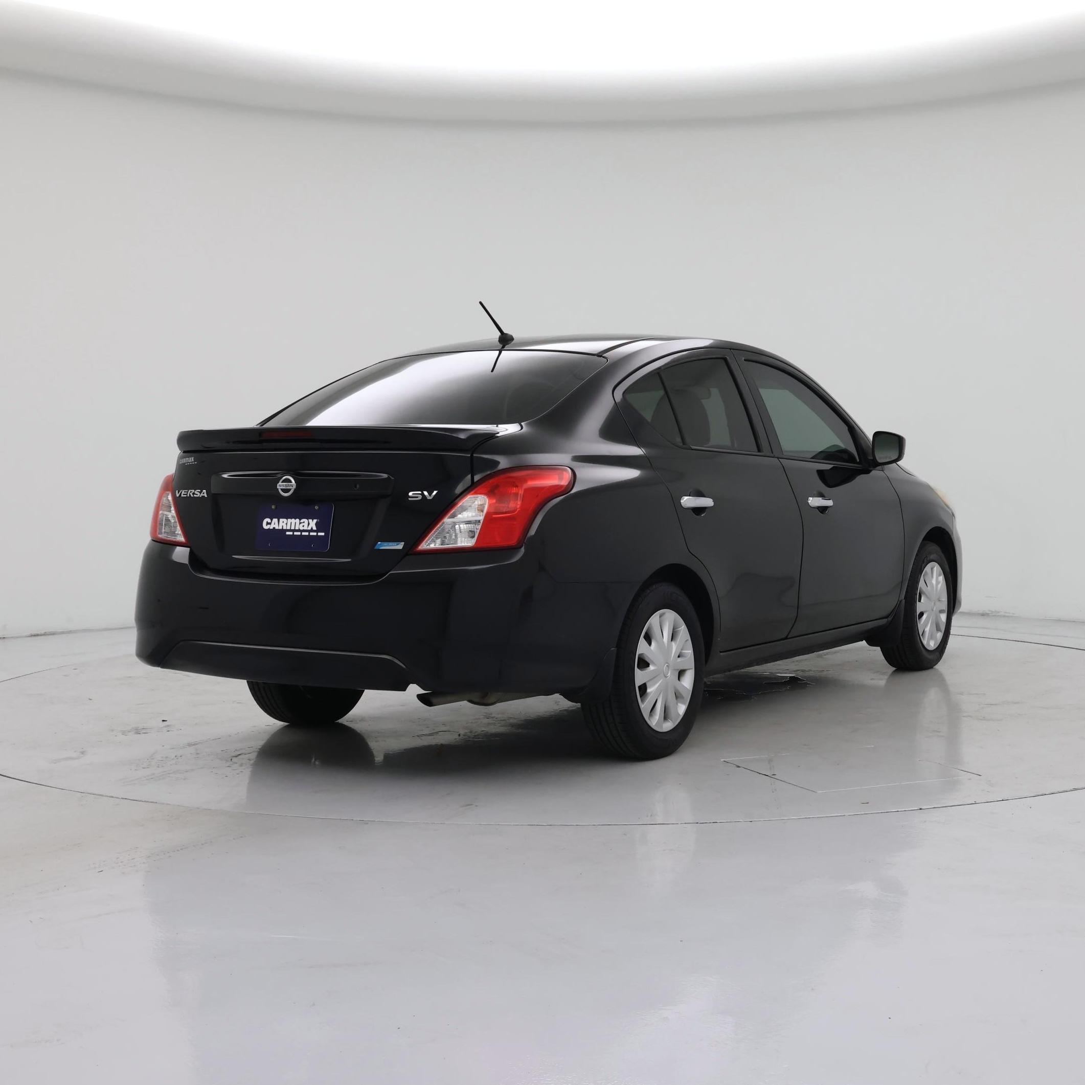 Thumbnail: 2016 Nissan Versa - 8