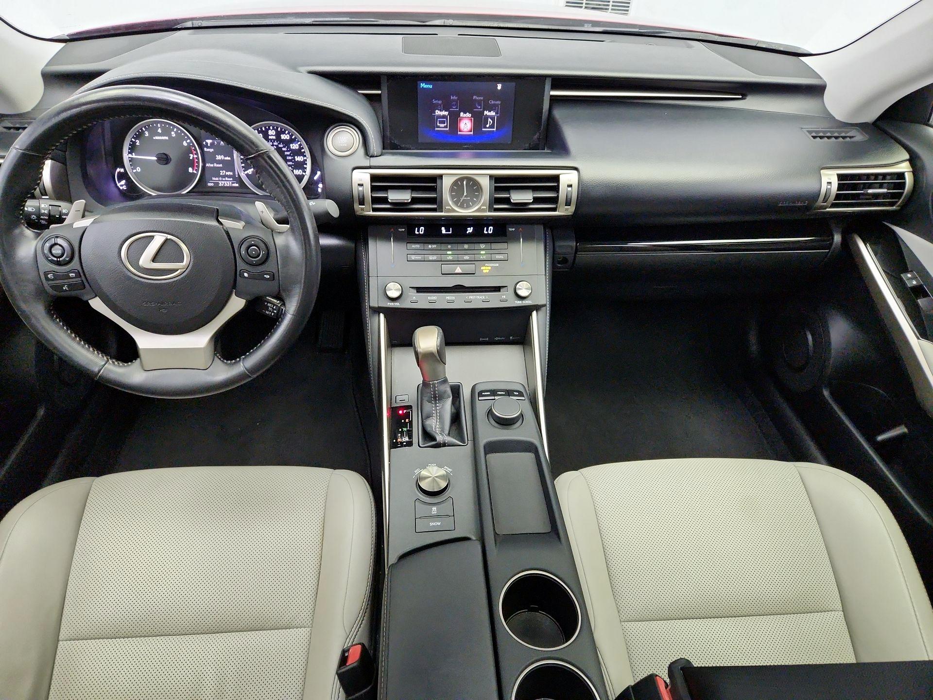 Thumbnail: 2015 Lexus IS - 9