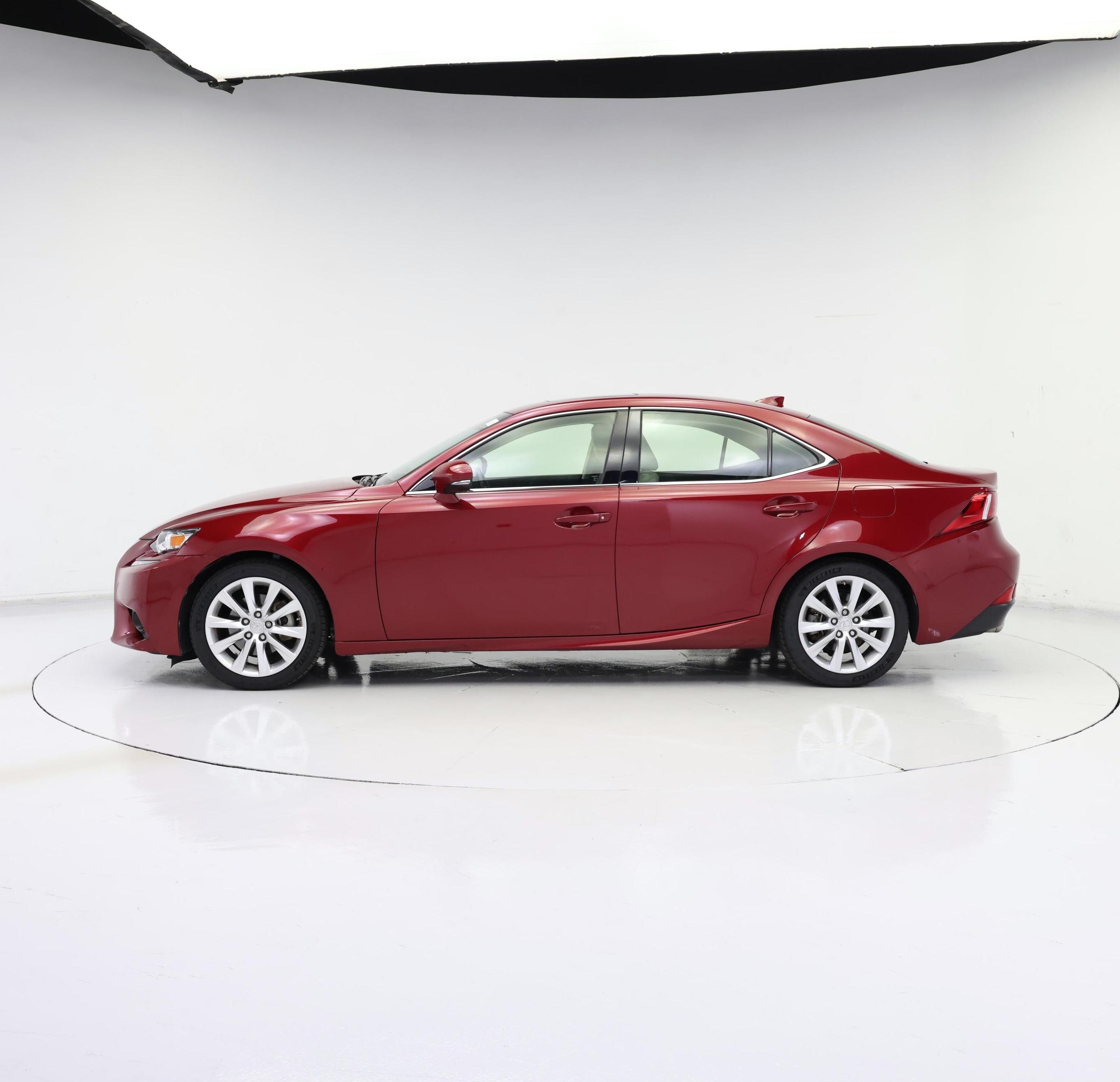 Thumbnail: 2015 Lexus IS - 3