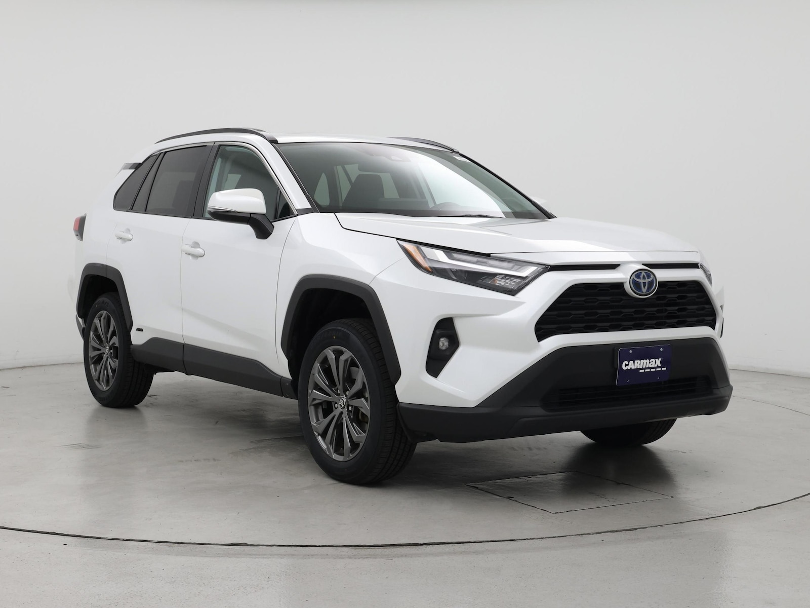 2024 Toyota RAV4 XLE Premium - Photo 2