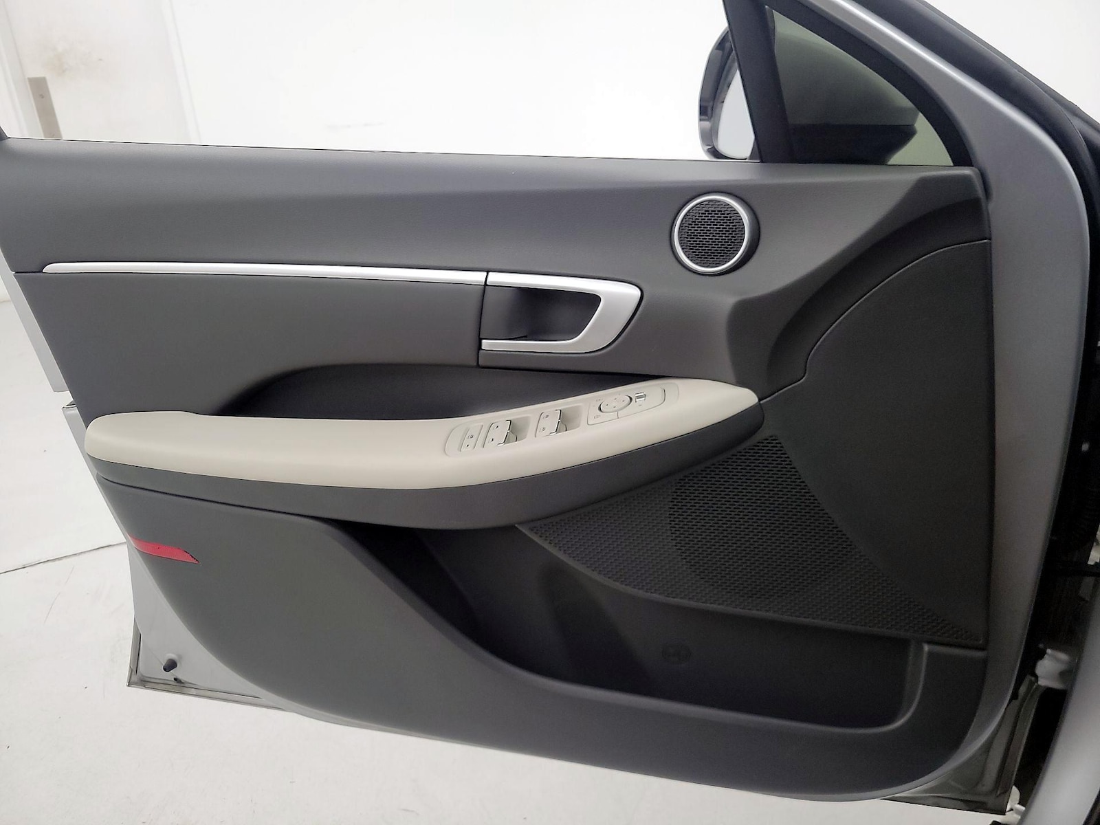 2025 Hyundai Sonata SEL - Photo 13