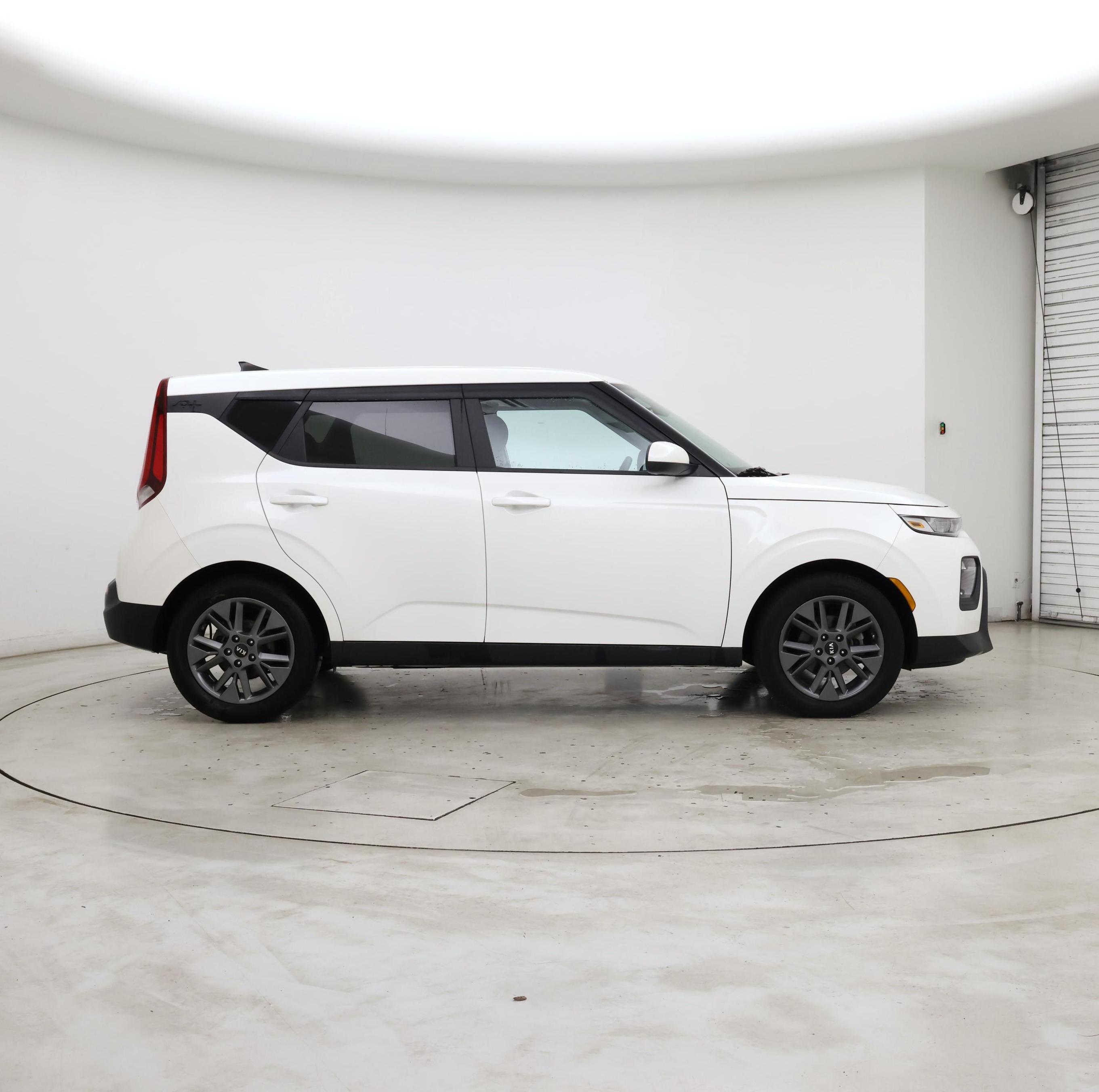 Thumbnail: 2021 Kia Soul - 7