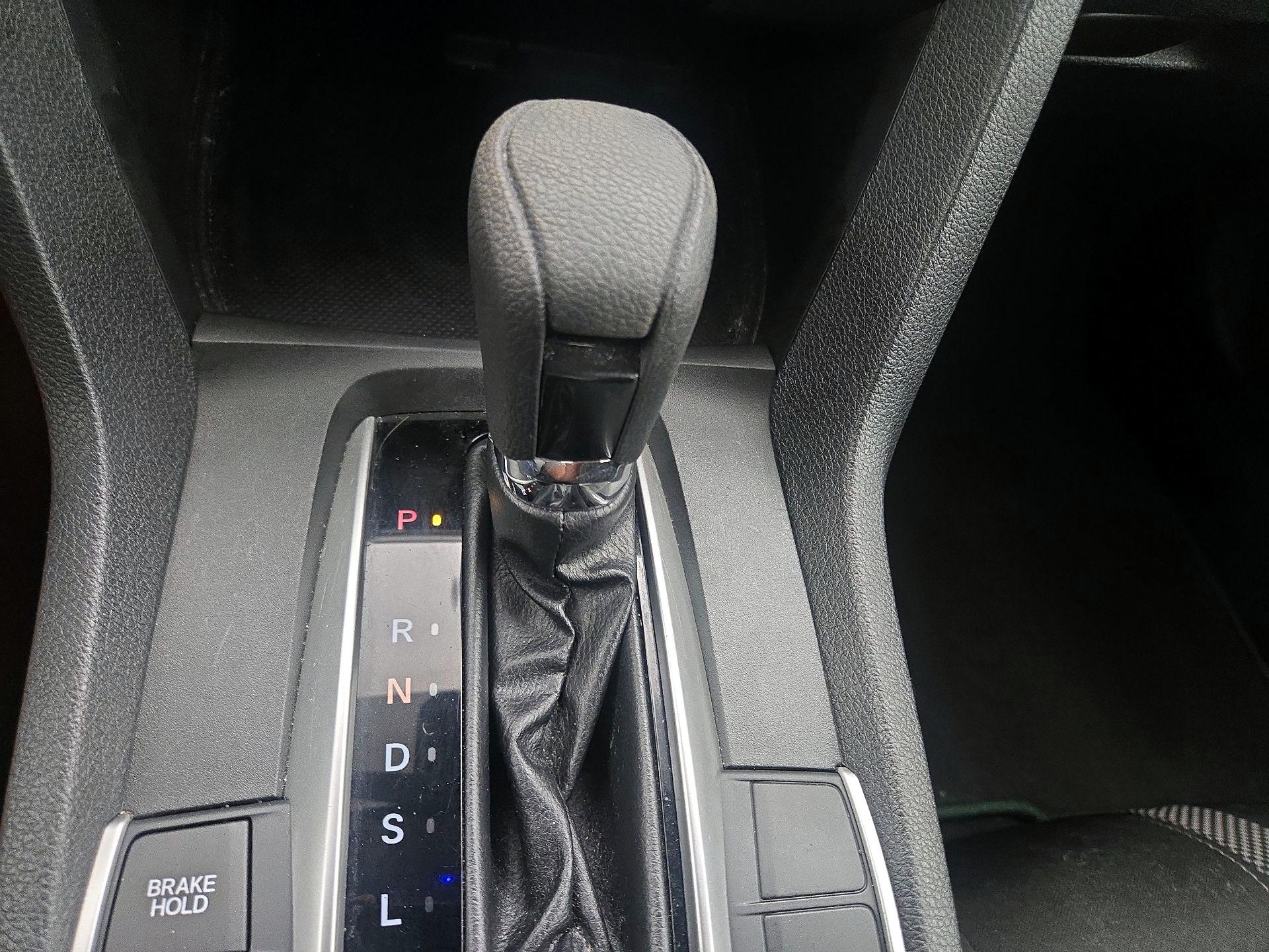 Thumbnail: 2019 Honda Civic - 17