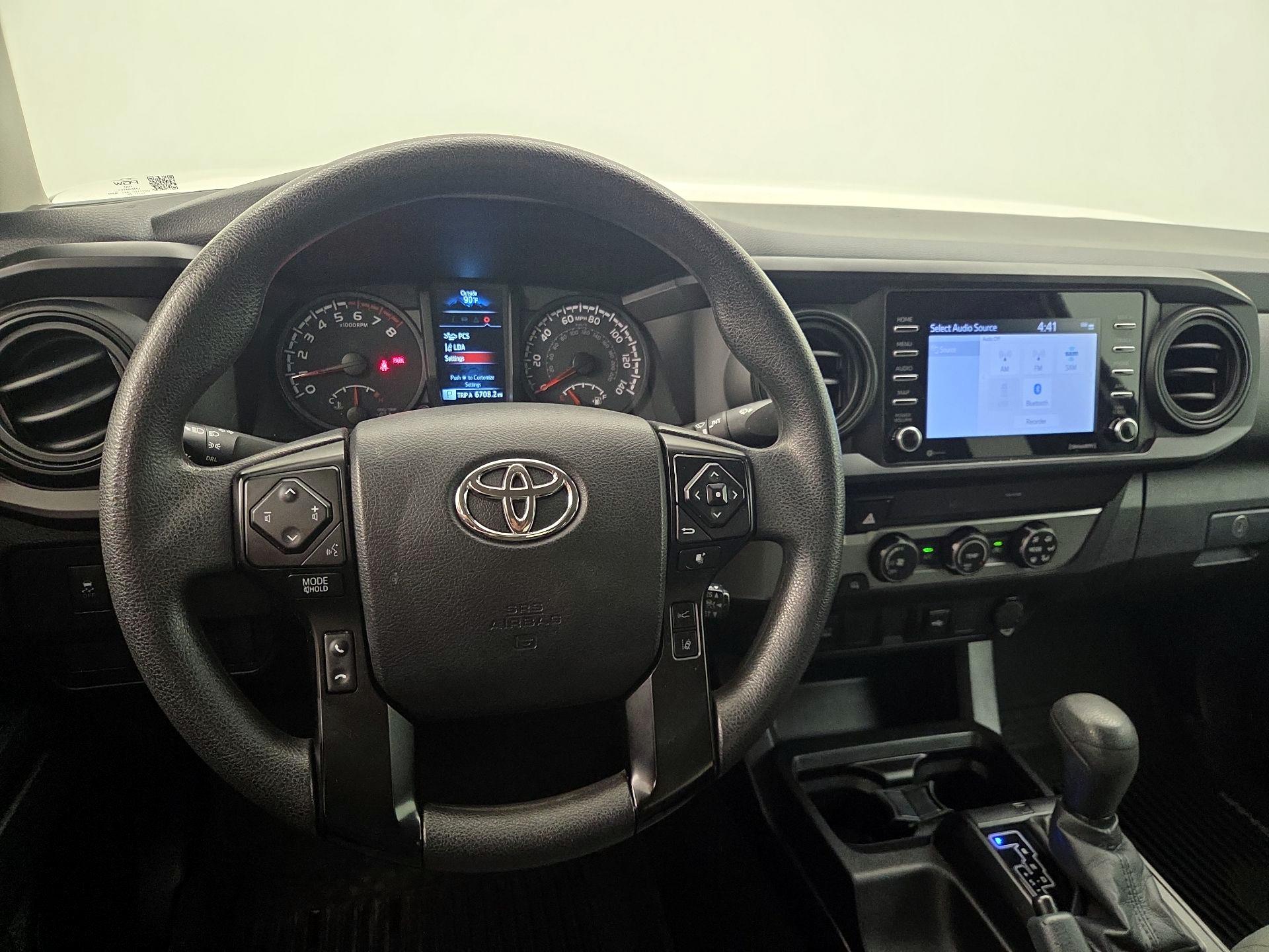 Thumbnail: 2021 Toyota Tacoma - 10