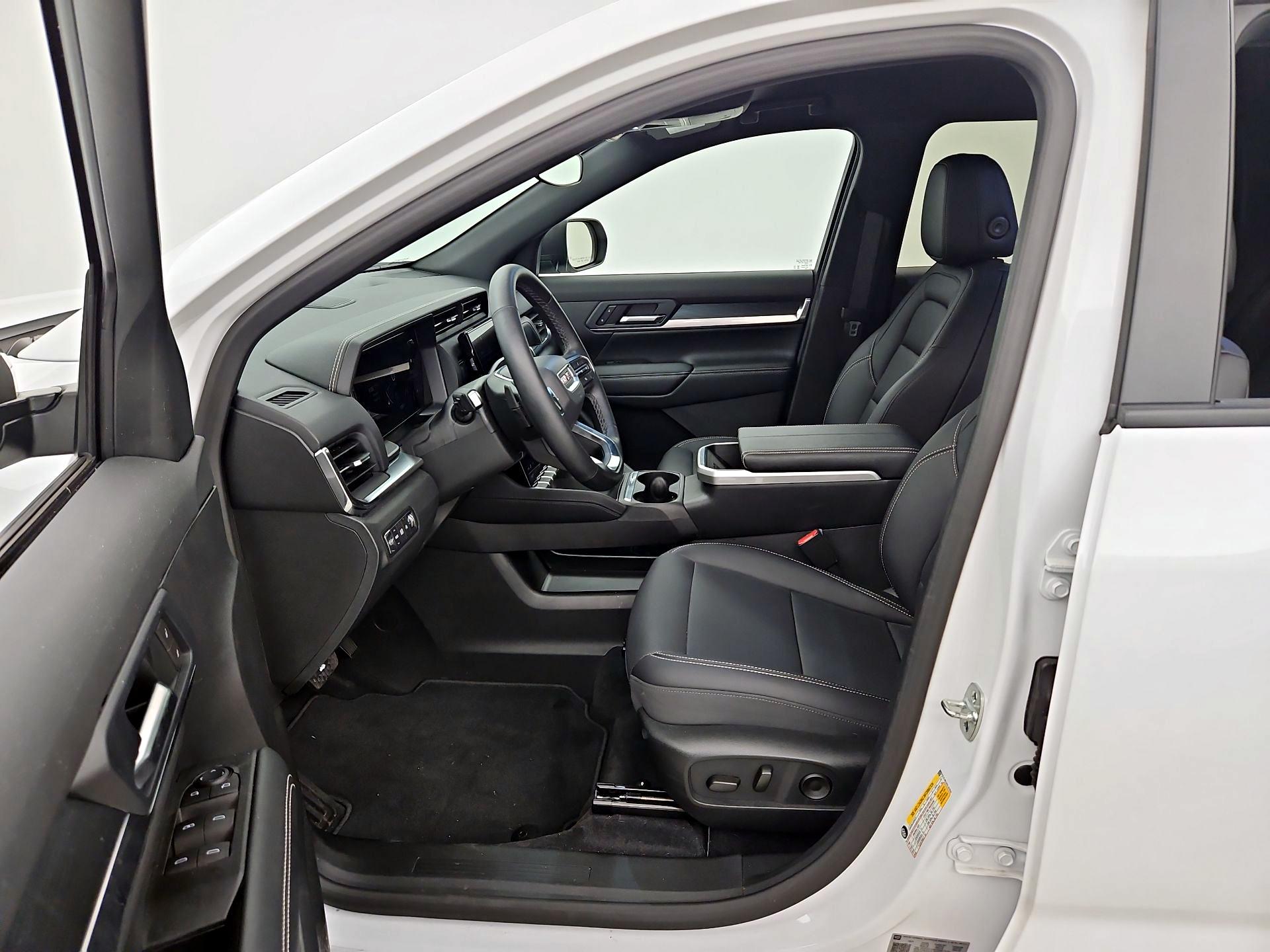 Thumbnail: 2025 GMC Terrain - 11