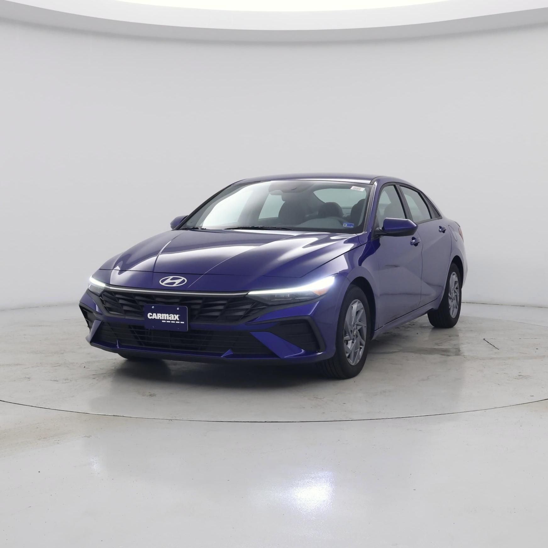 Thumbnail: 2025 Hyundai Elantra - 4